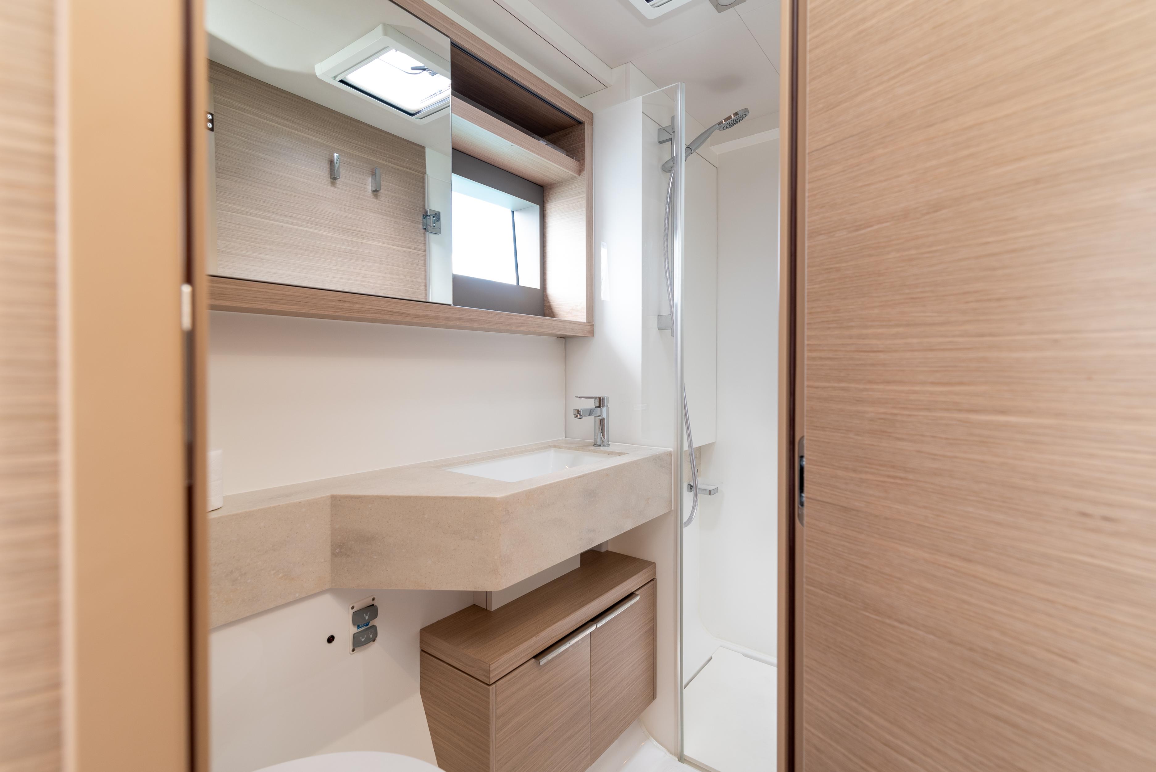 Lagoon 51 - 6 + 2 cab., picture 16