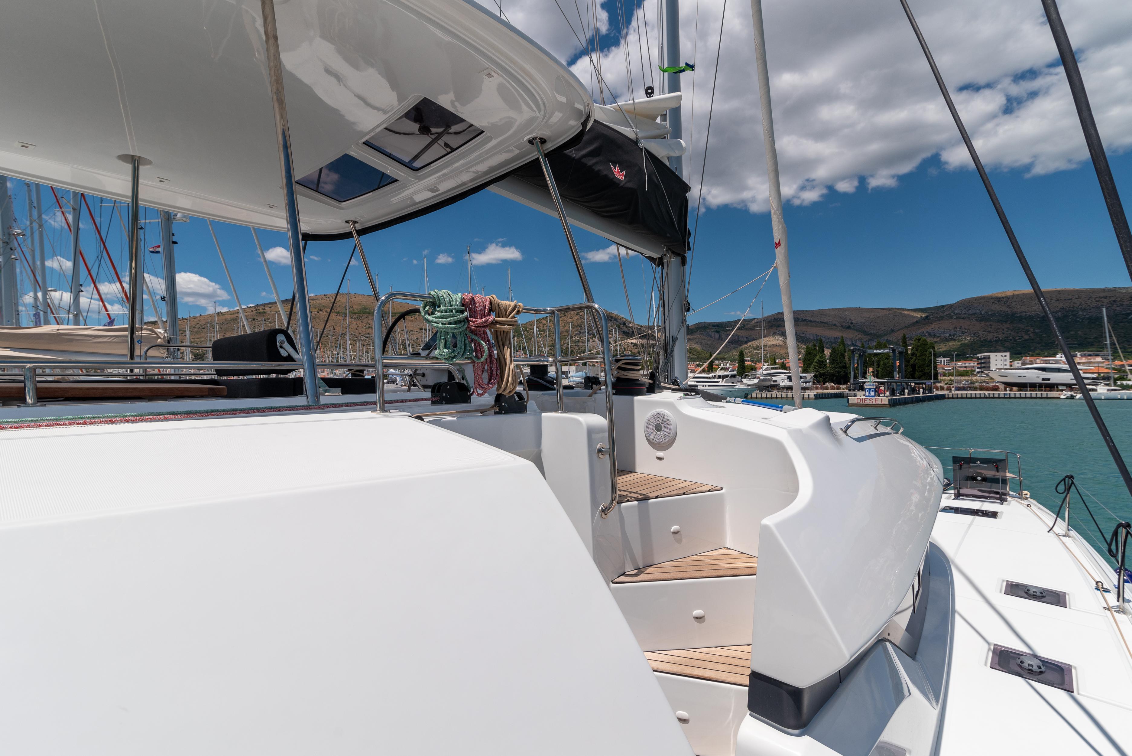 Lagoon 51 - 6 + 2 cab., picture 12