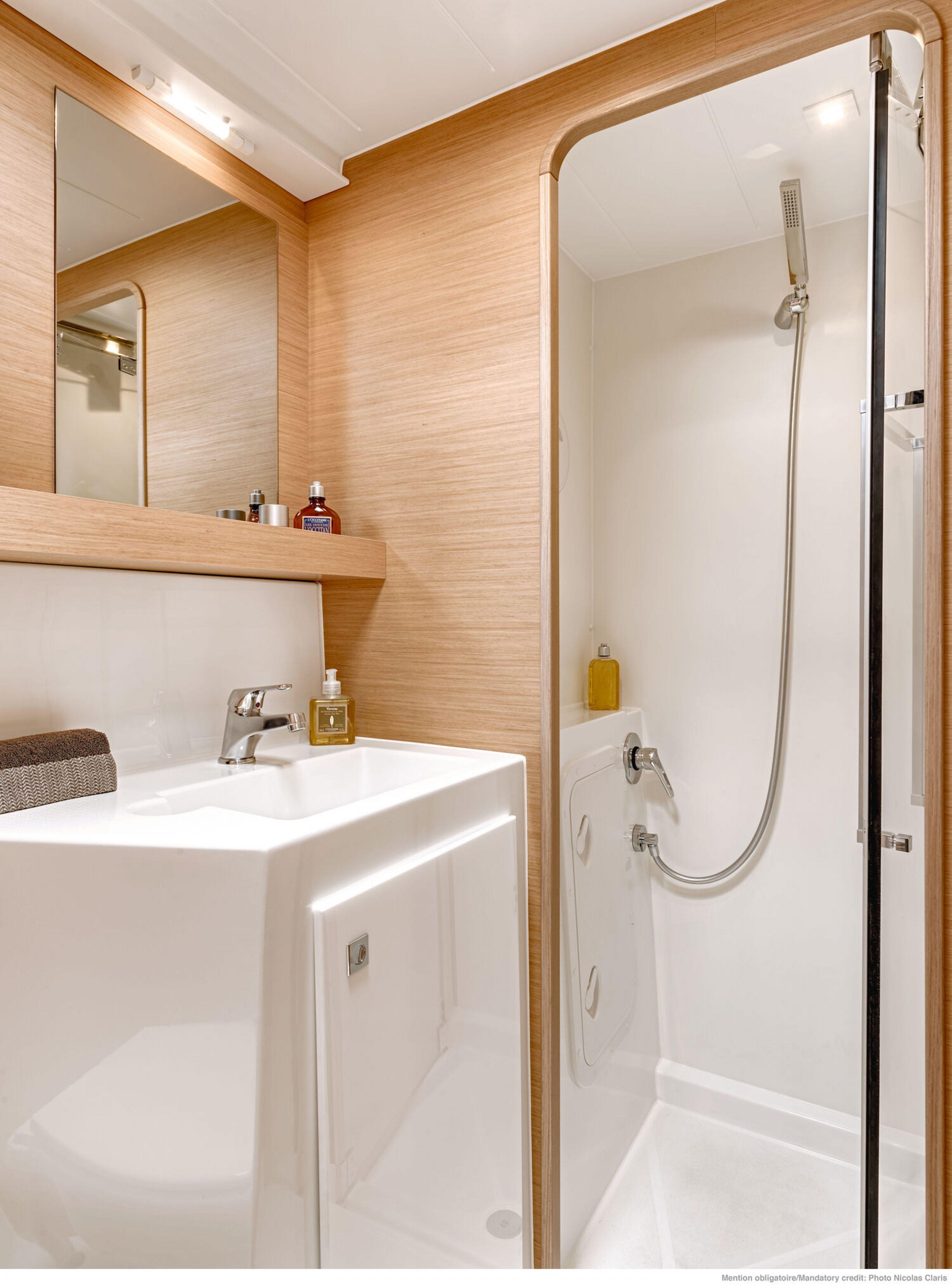 Lagoon 42 - 4 + 2 cab., picture 13