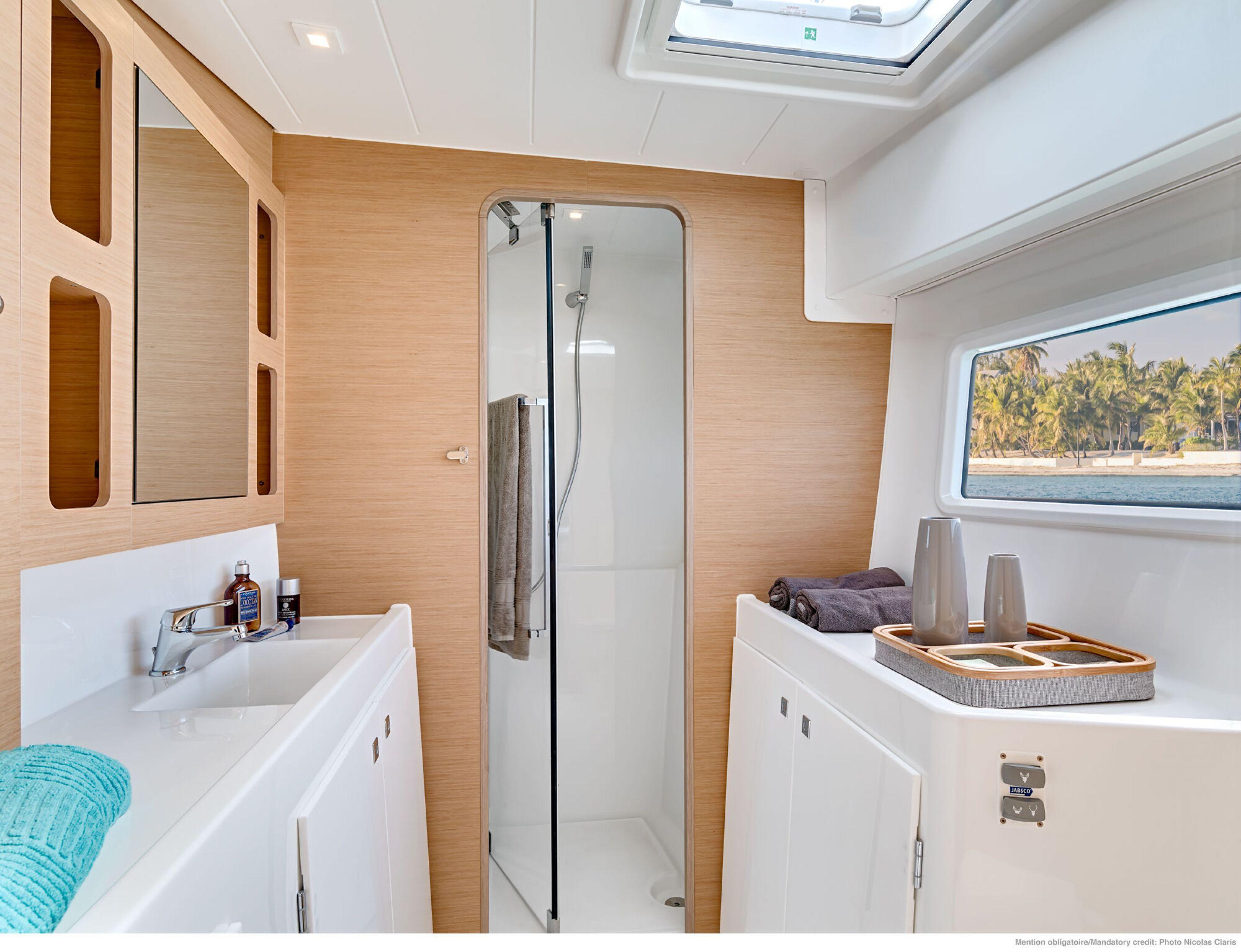 Lagoon 42 - 4 + 2 cab., picture 10