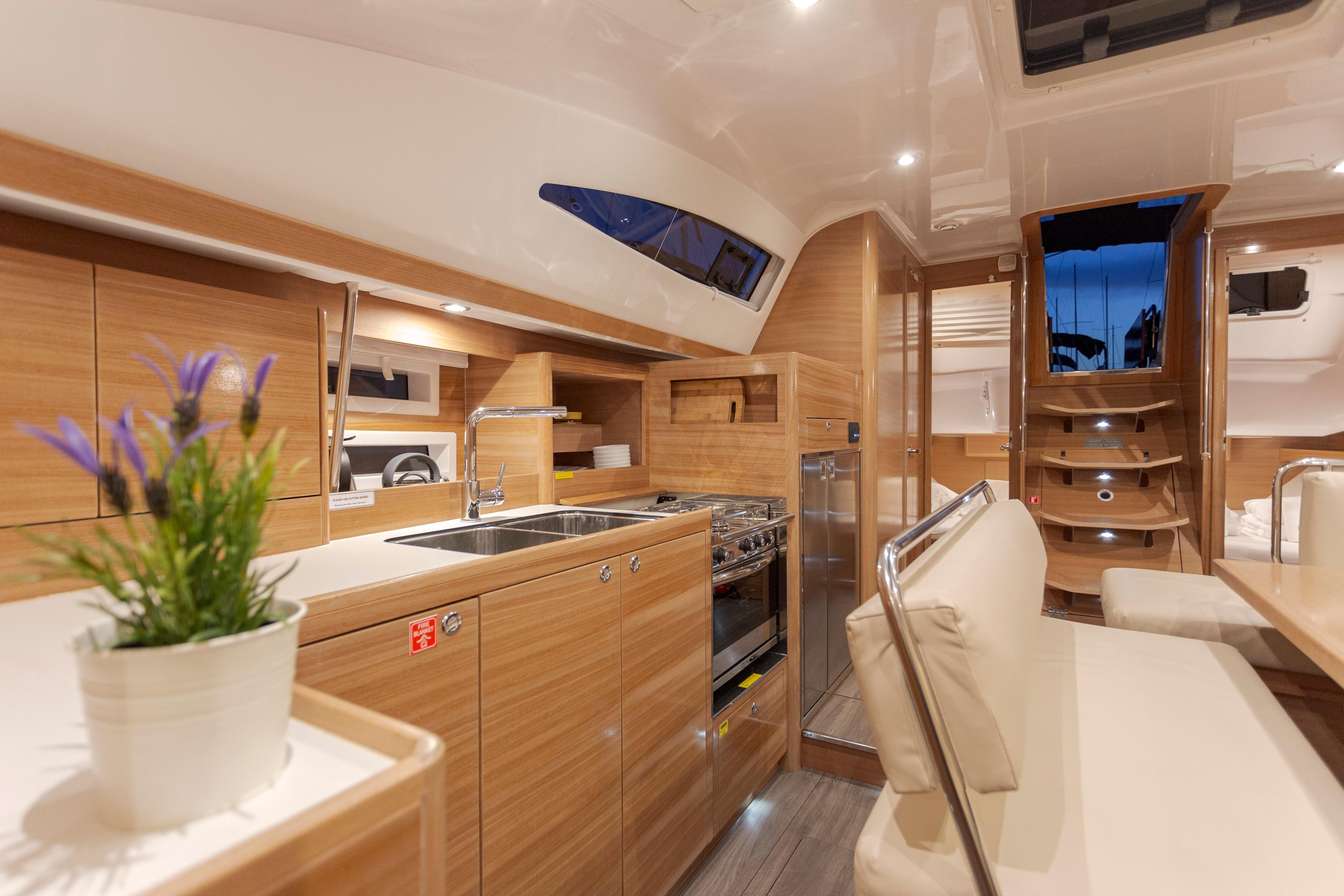 Elan Impression 45.1, picture 12