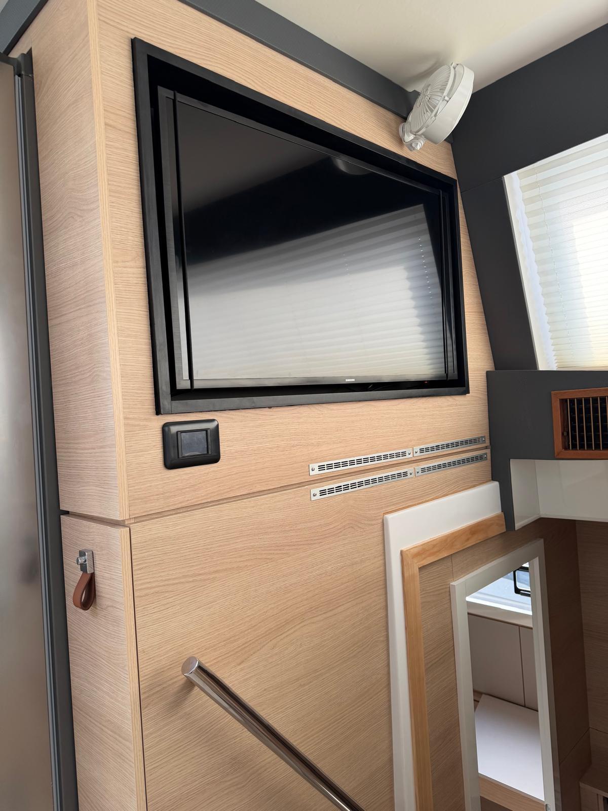 Aventura 45, picture 19