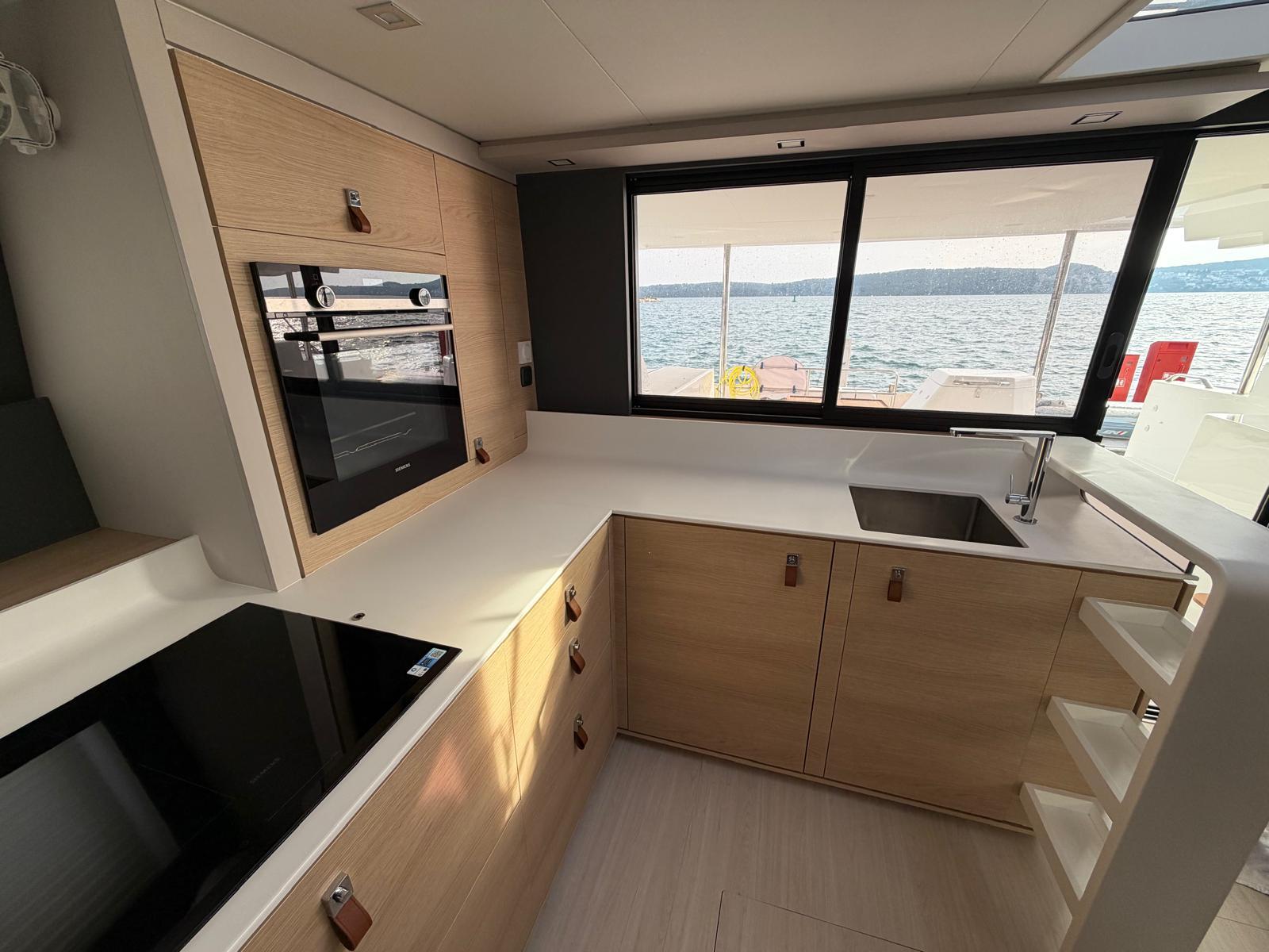 Aventura 45, picture 25