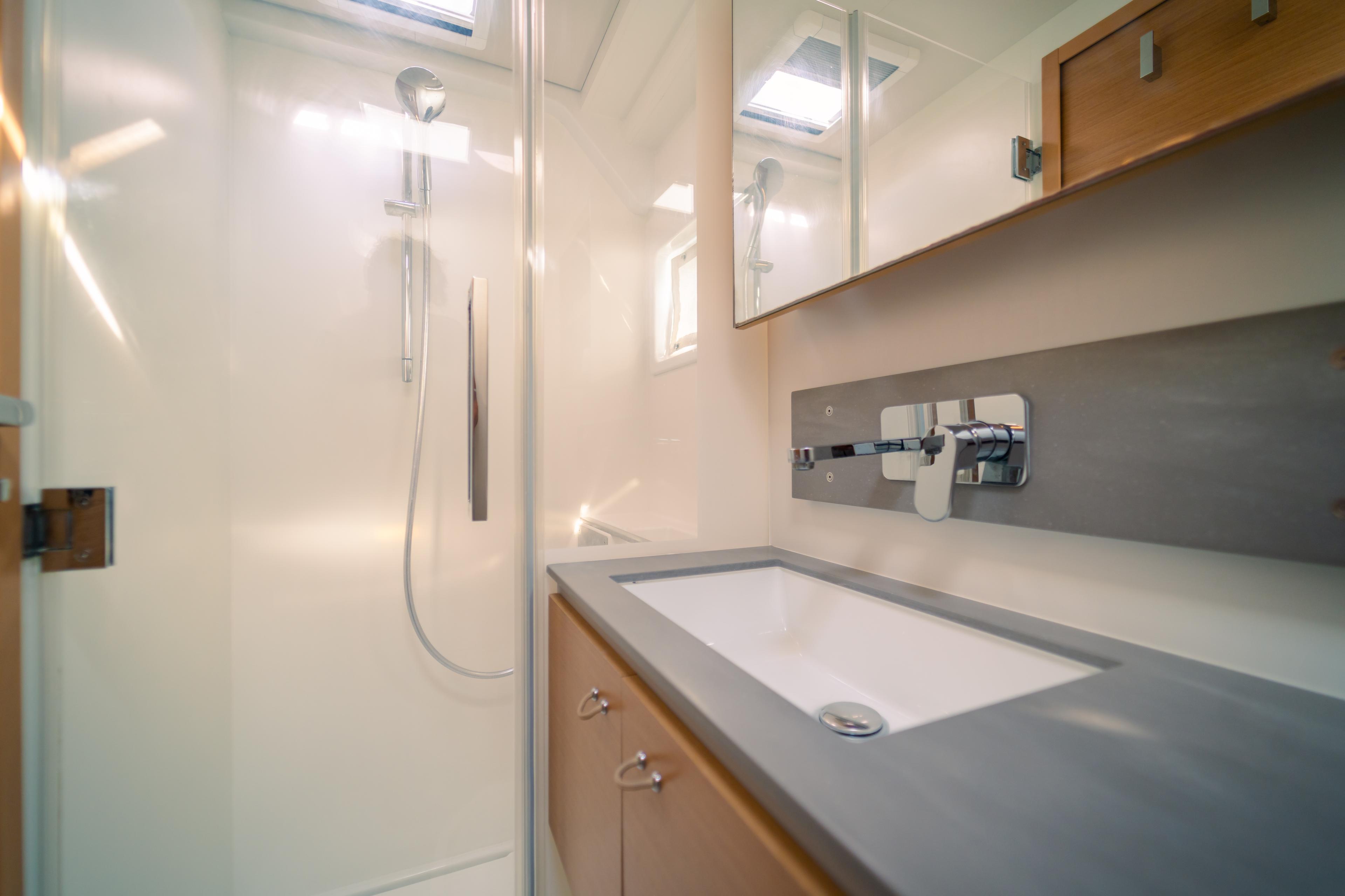 Excess 15 - 6 + 2 cab., picture 8