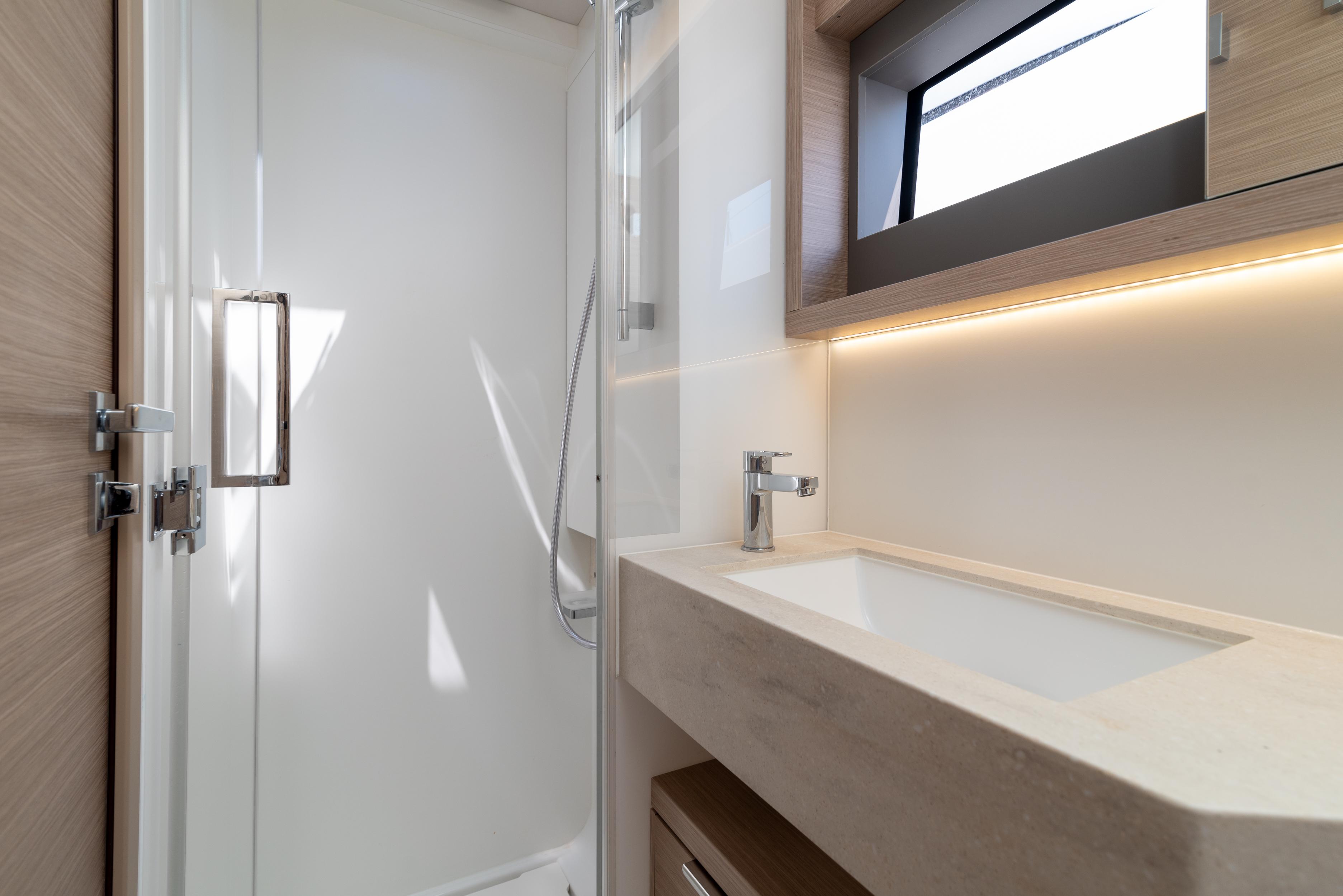 Lagoon 51 - 6 + 2 cab., picture 11