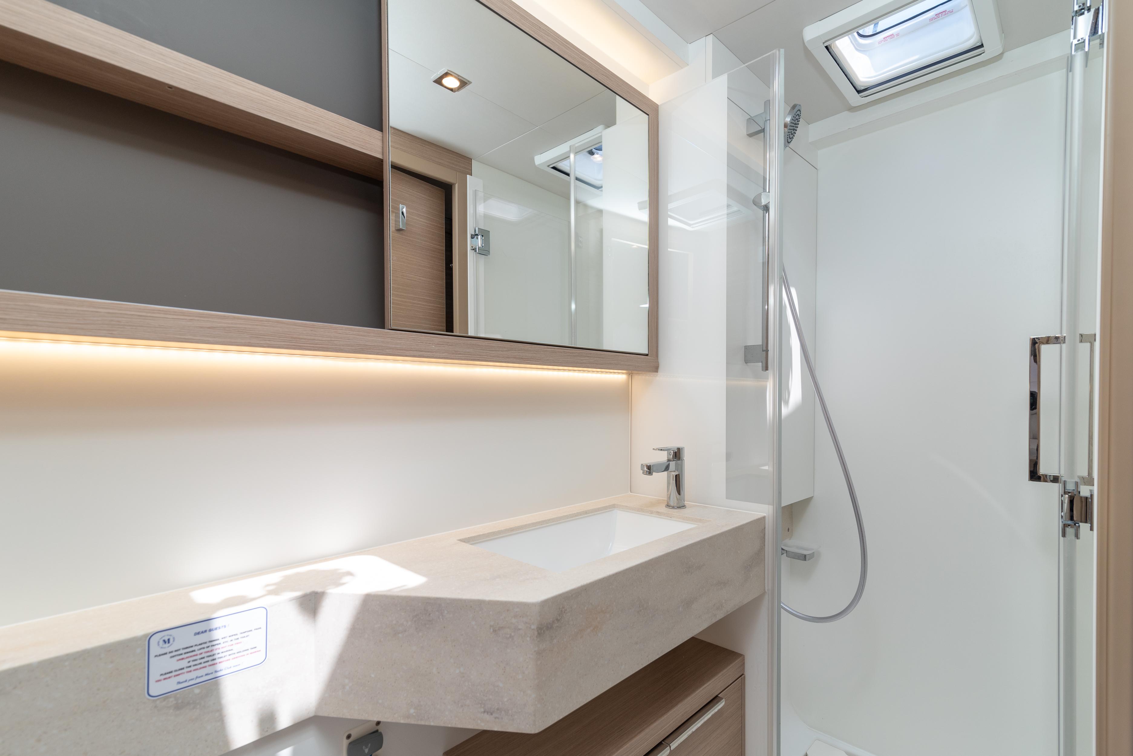 Lagoon 51 - 6 + 2 cab., picture 4