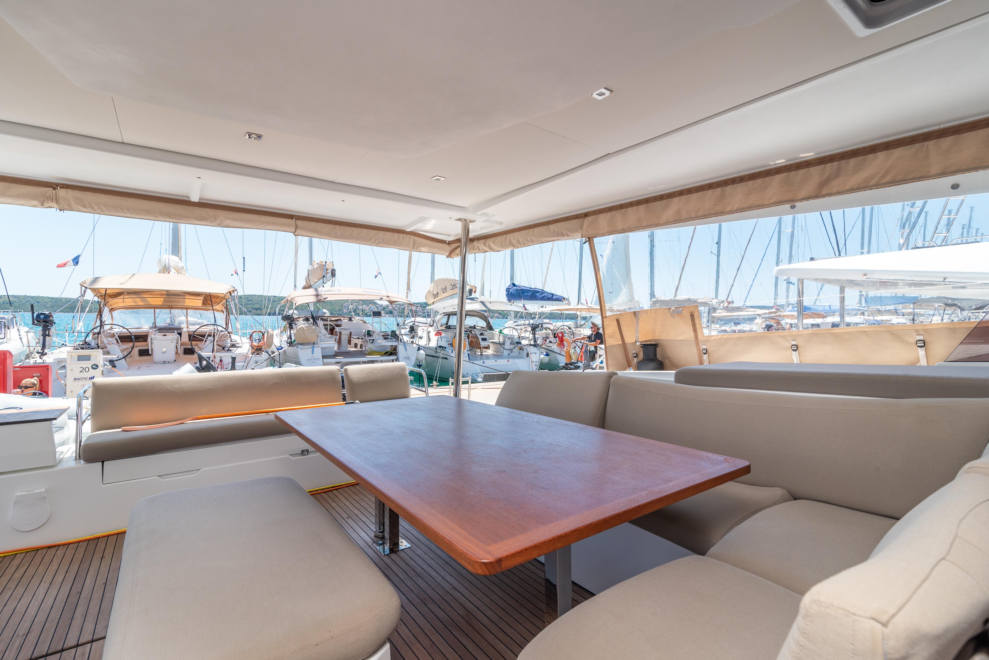 Fountaine Pajot Aura 51, picture 14