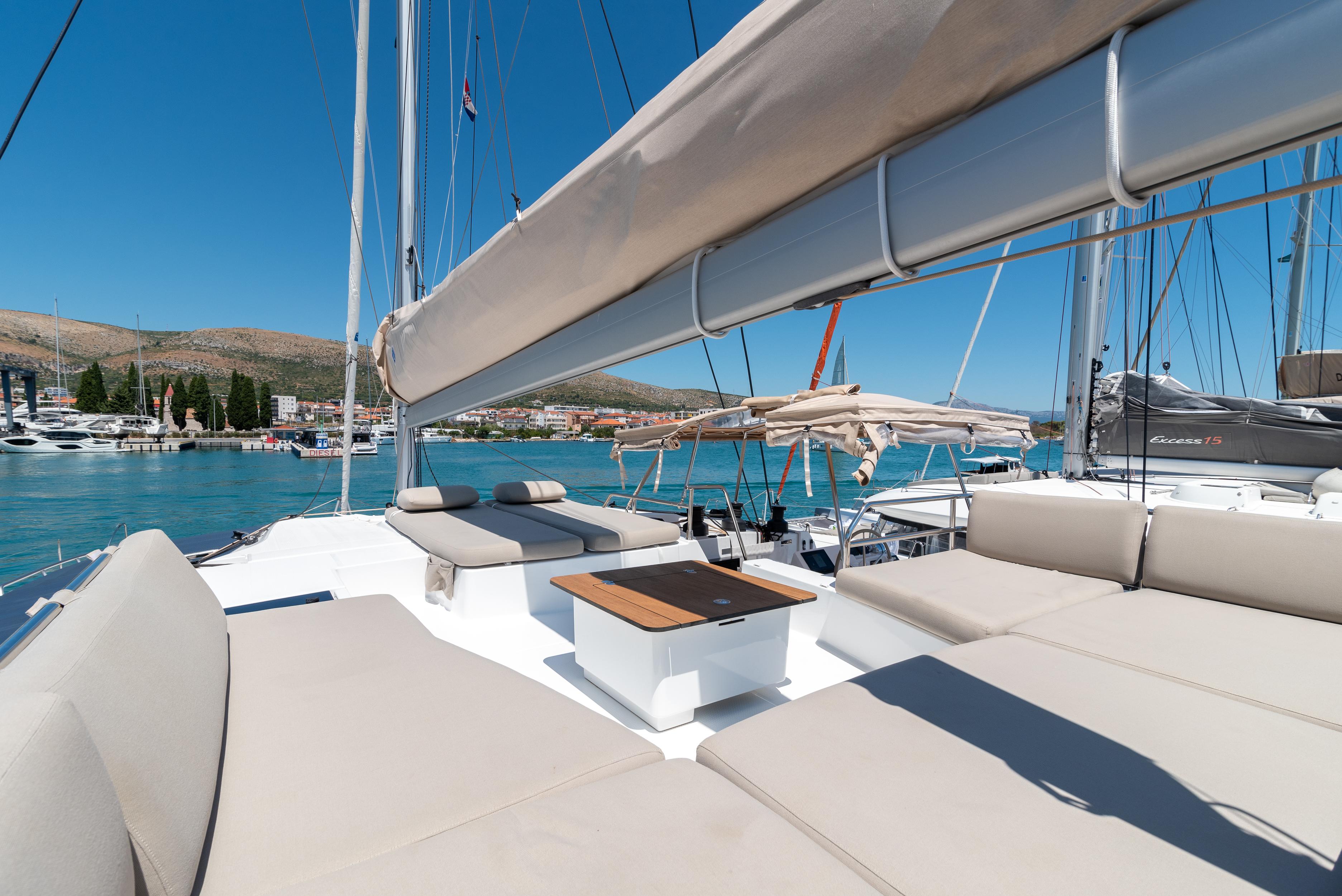 Fountaine Pajot Aura 51, picture 17