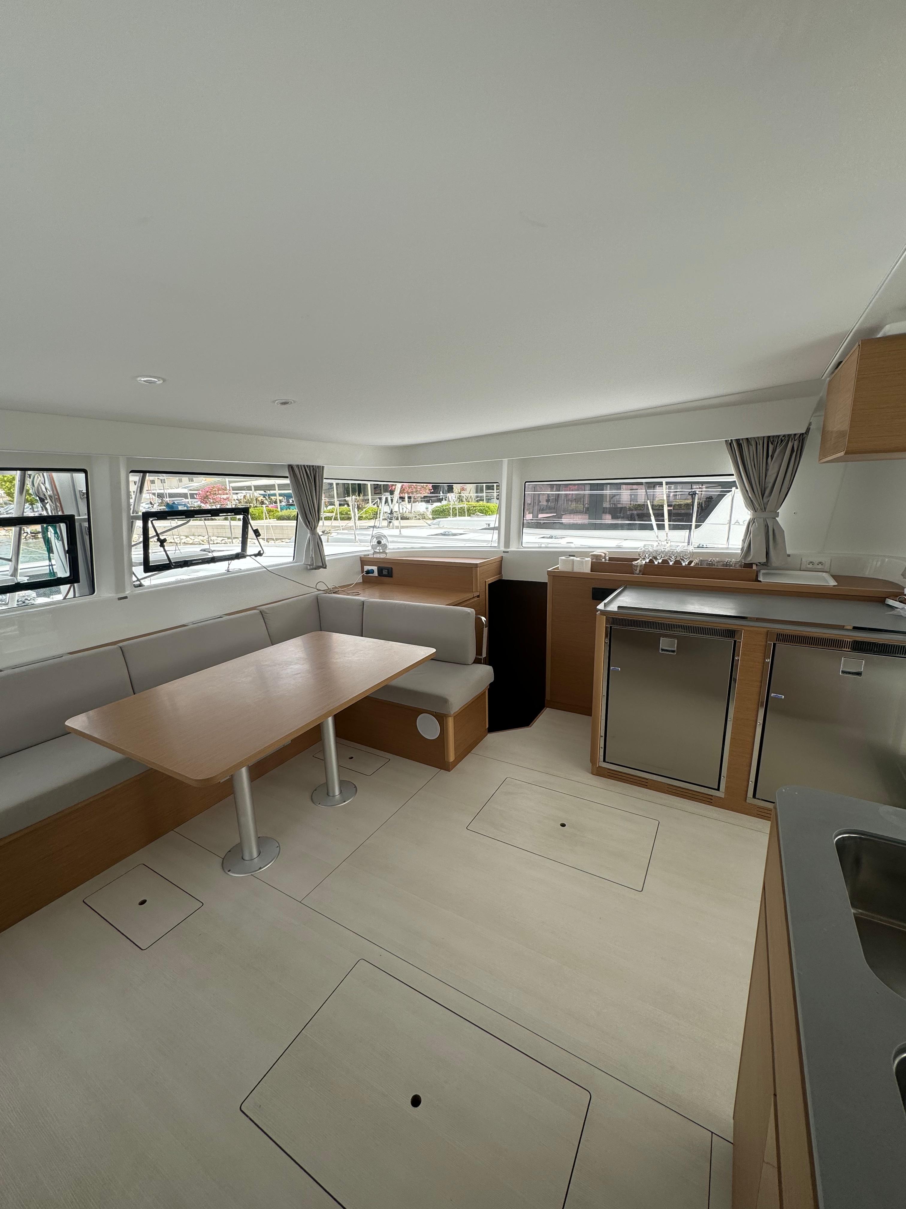 Excess 14 - 4 + 2 cab., picture 5