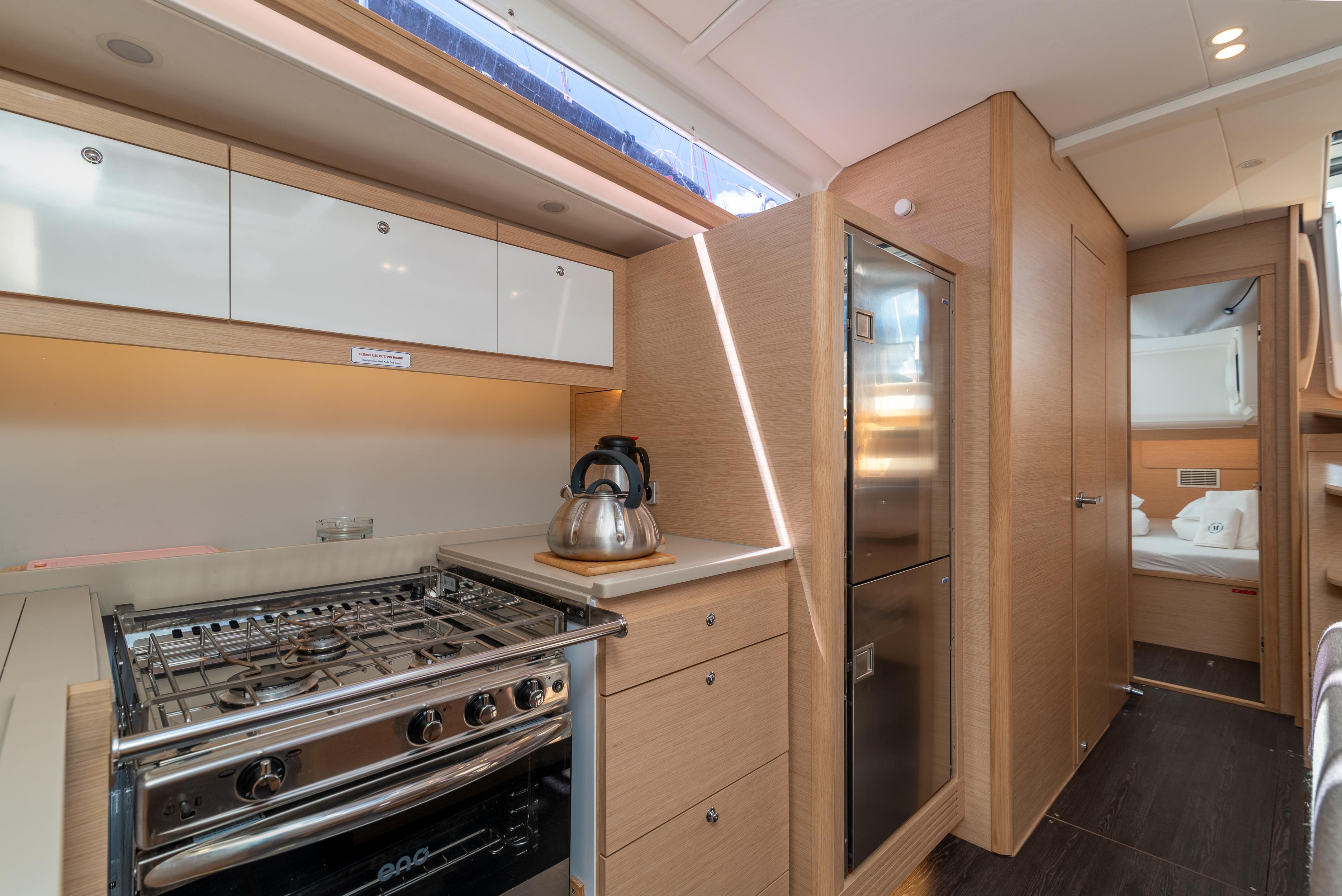 Dufour 470 - 4 + 1 cab., picture 26