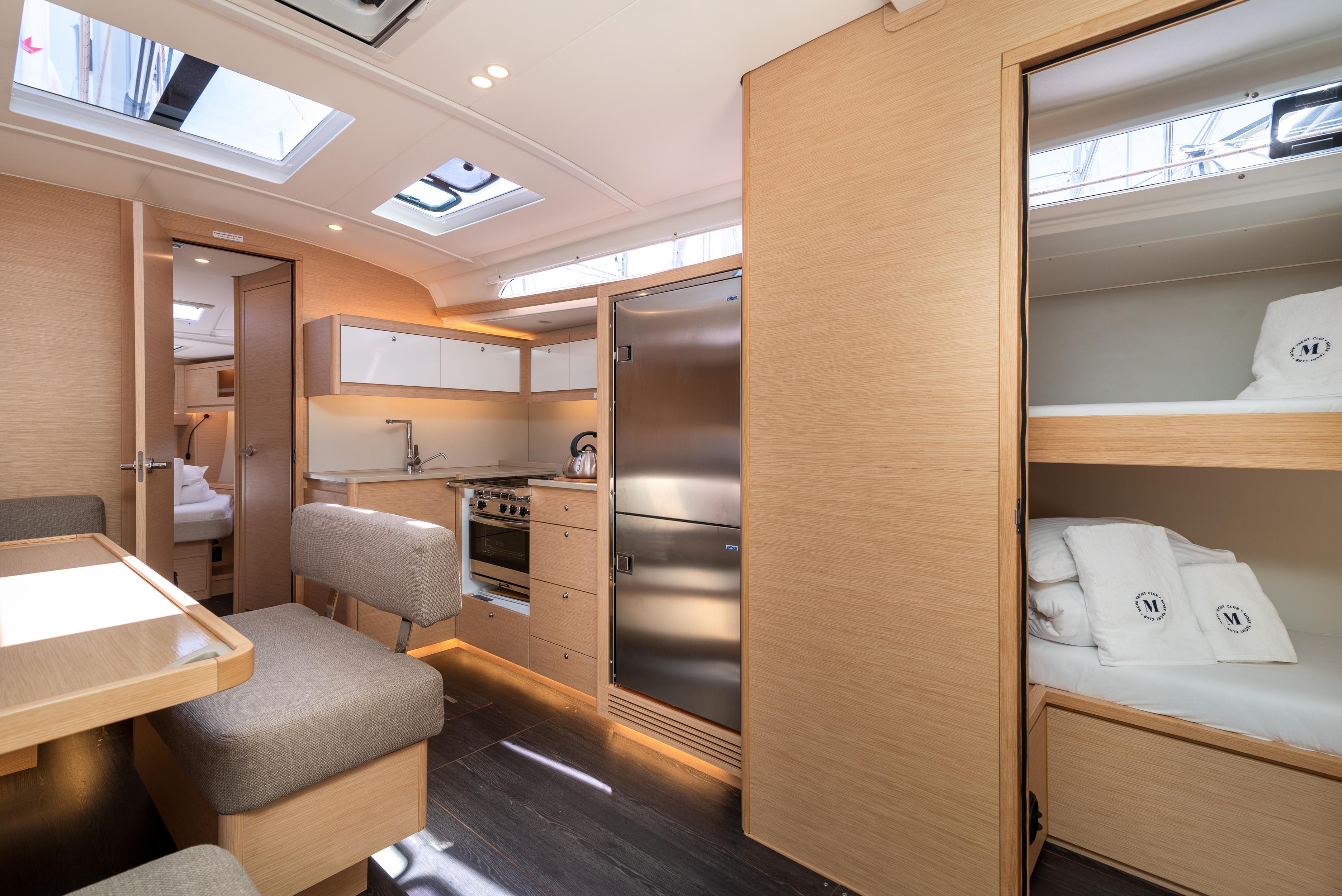 Dufour 470 - 4 + 1 cab., picture 32