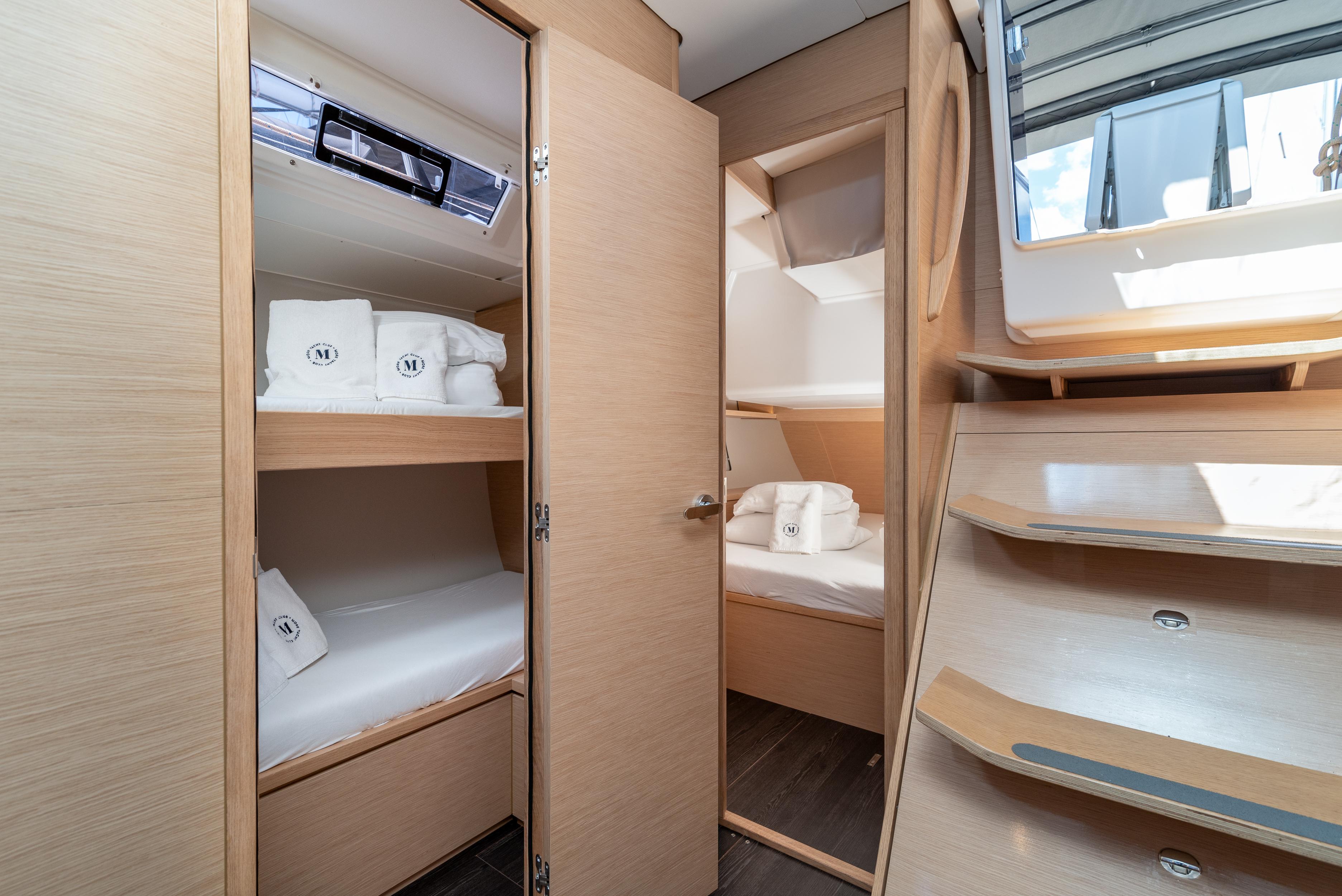 Dufour 470 - 4 + 1 cab., picture 31