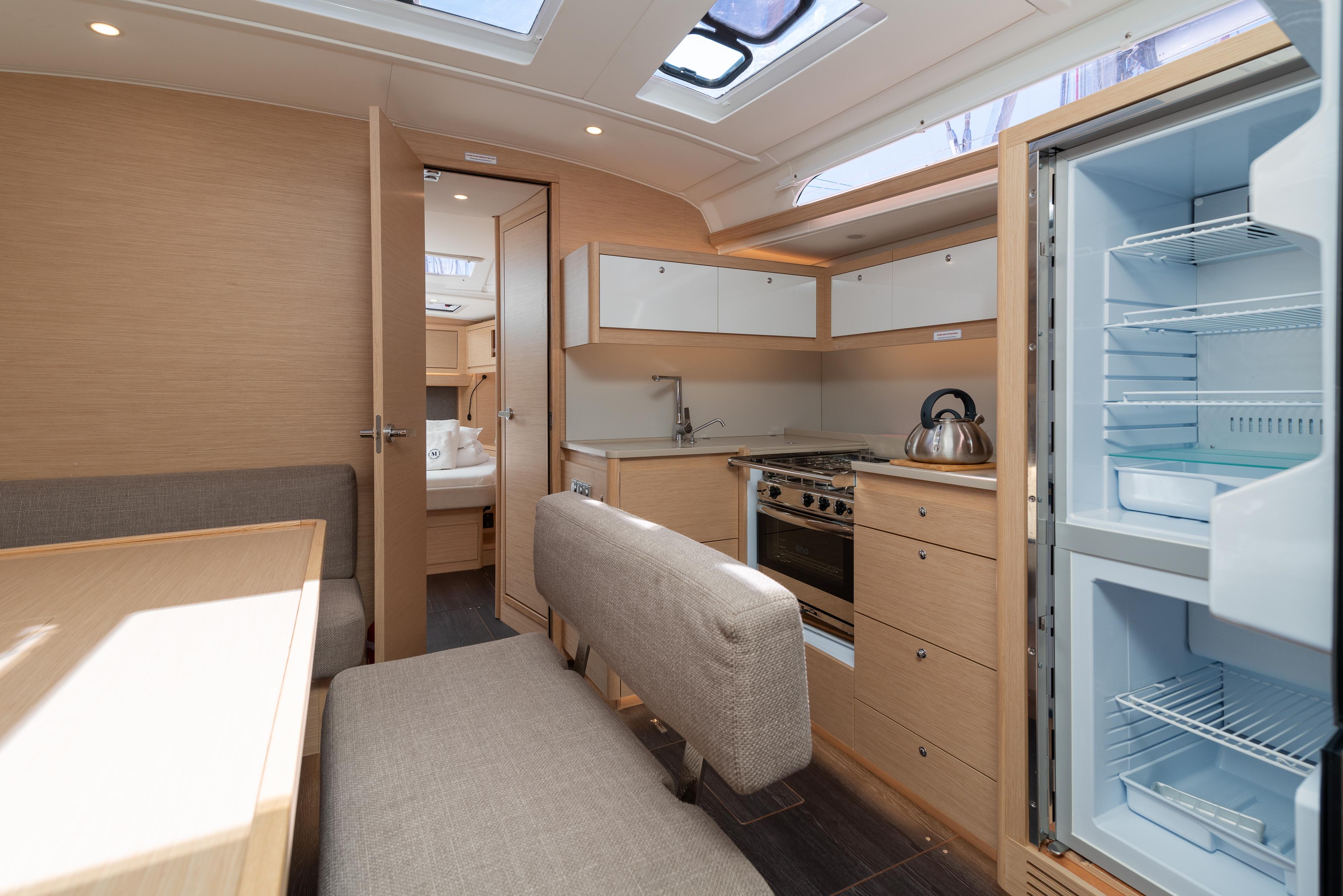 Dufour 470 - 4 + 1 cab., picture 28