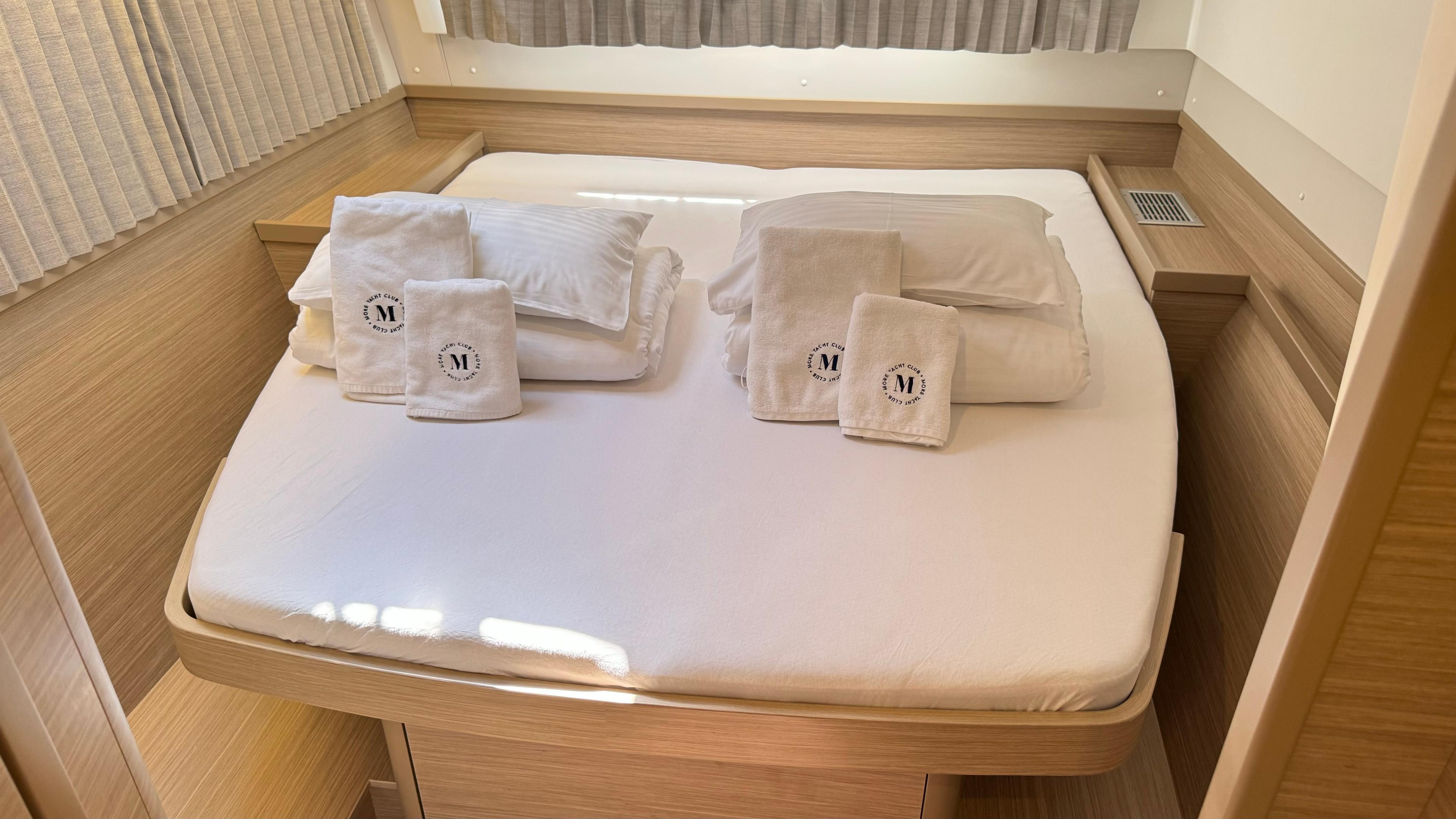 Lagoon 42 - 4 + 2 cab., picture 5