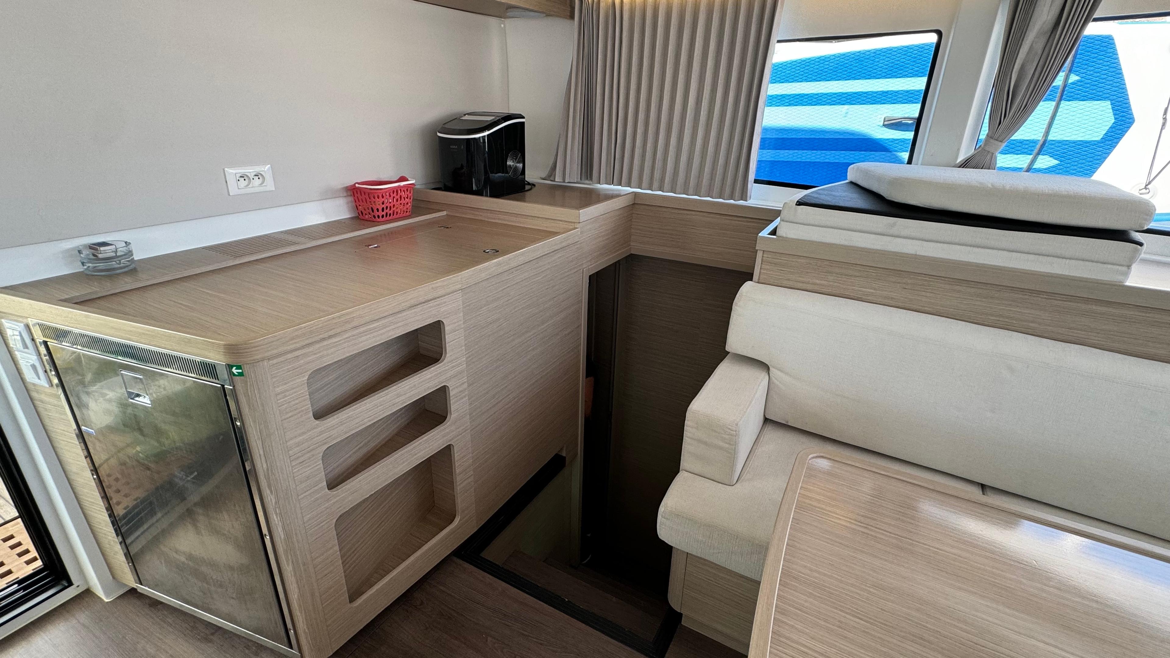 Lagoon 42 - 4 + 2 cab., picture 7