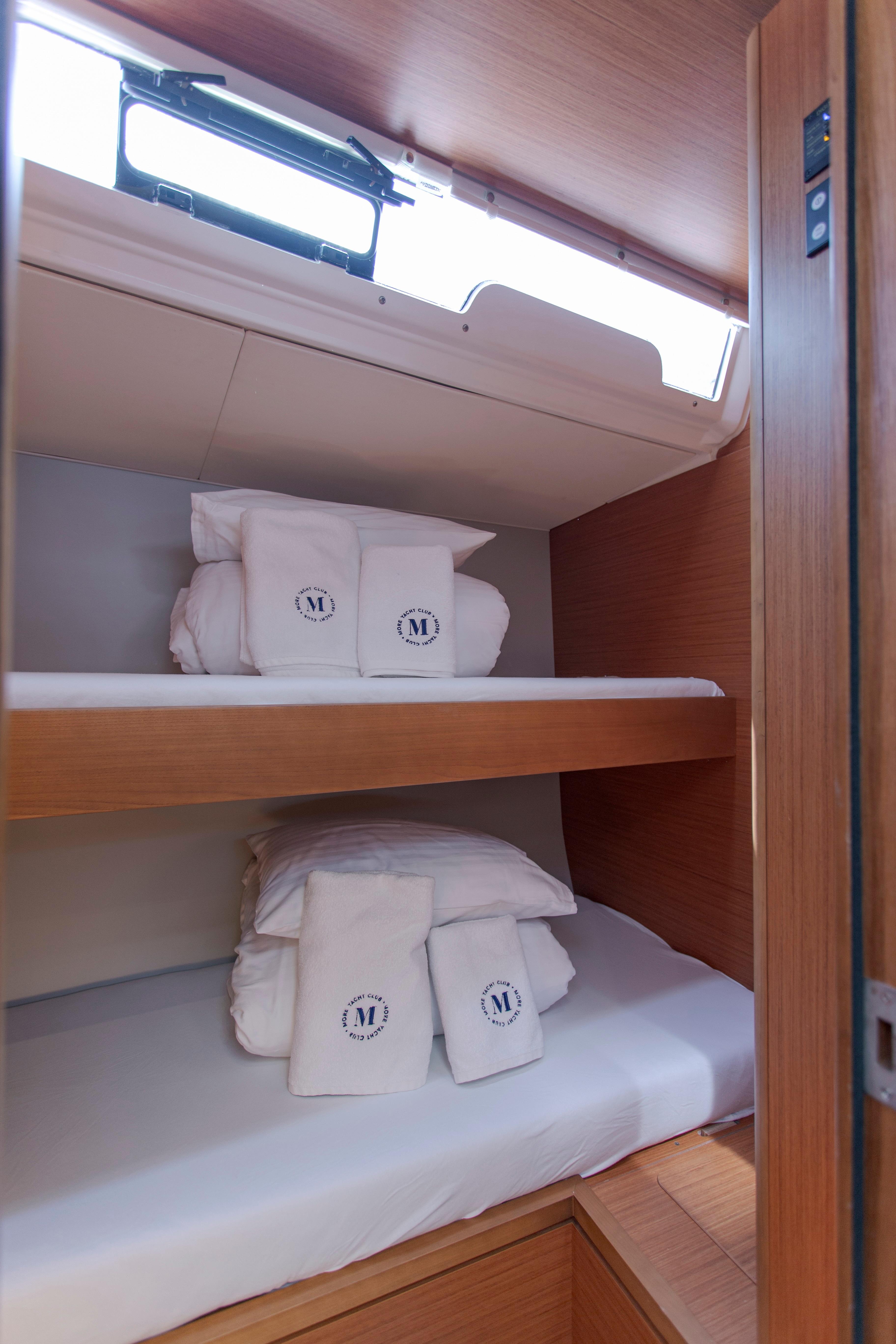 Dufour 530, picture 11