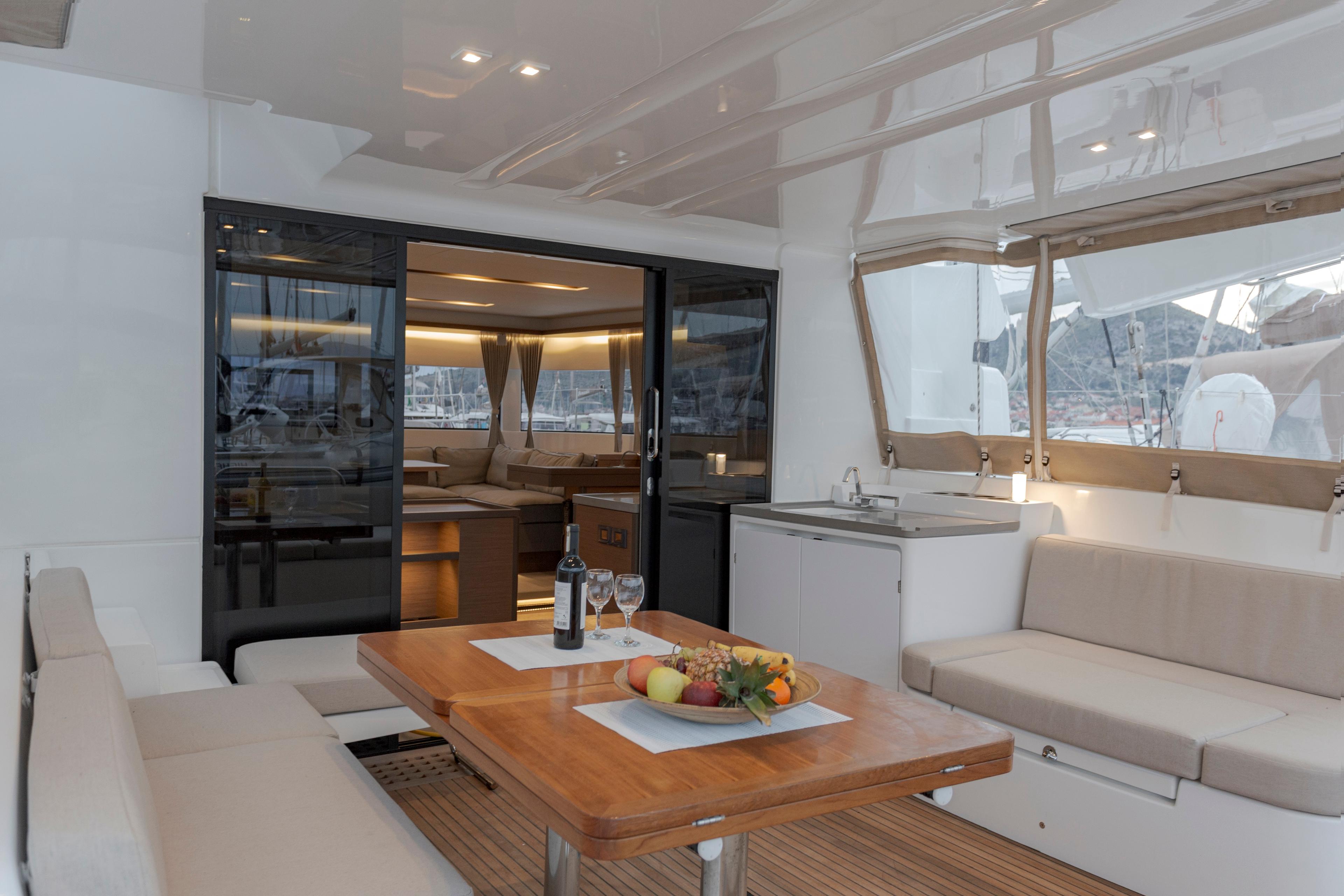 Lagoon 50 - 6 + 2 cab., picture 12