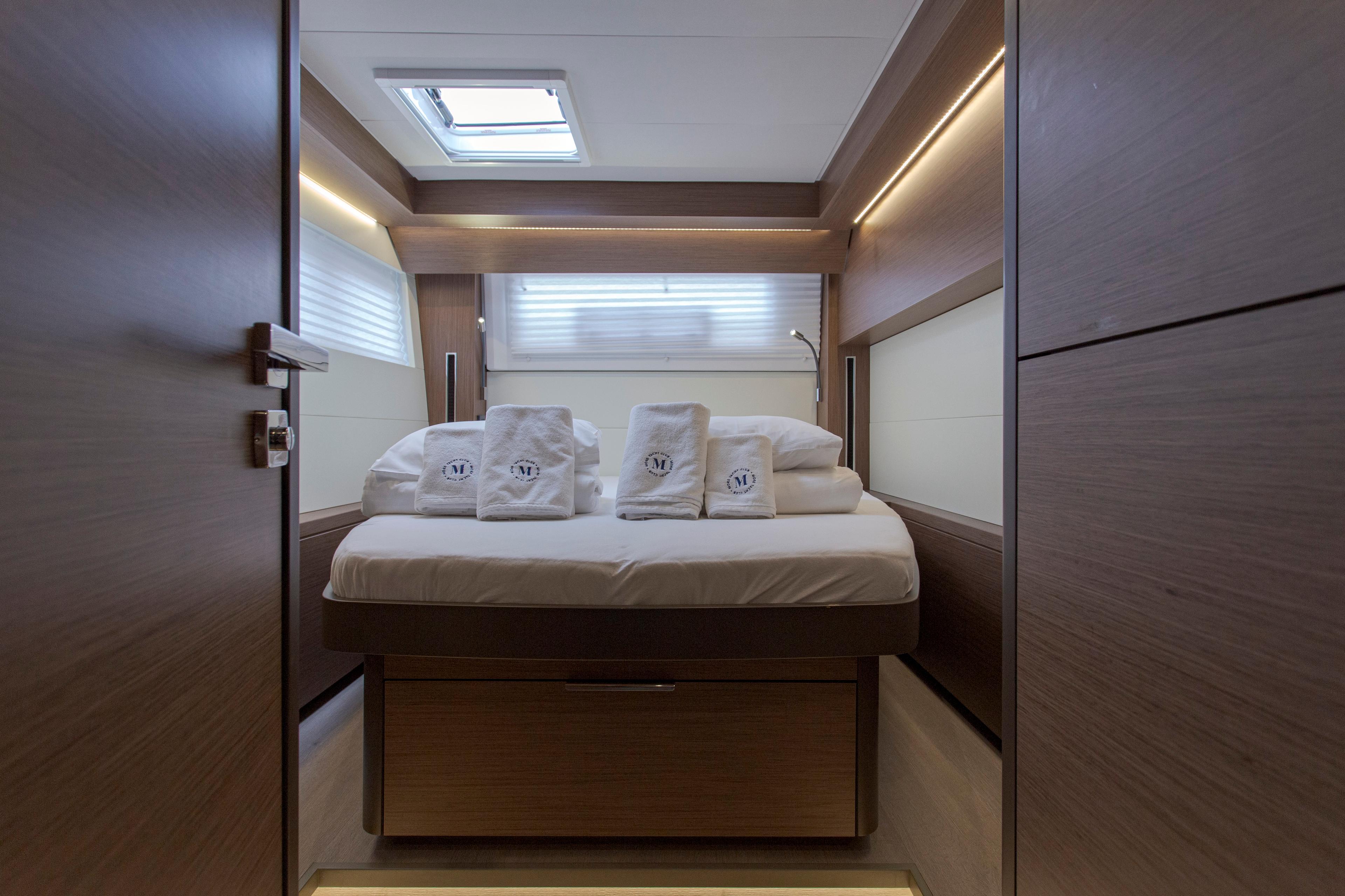 Lagoon 50 - 6 + 2 cab., picture 3