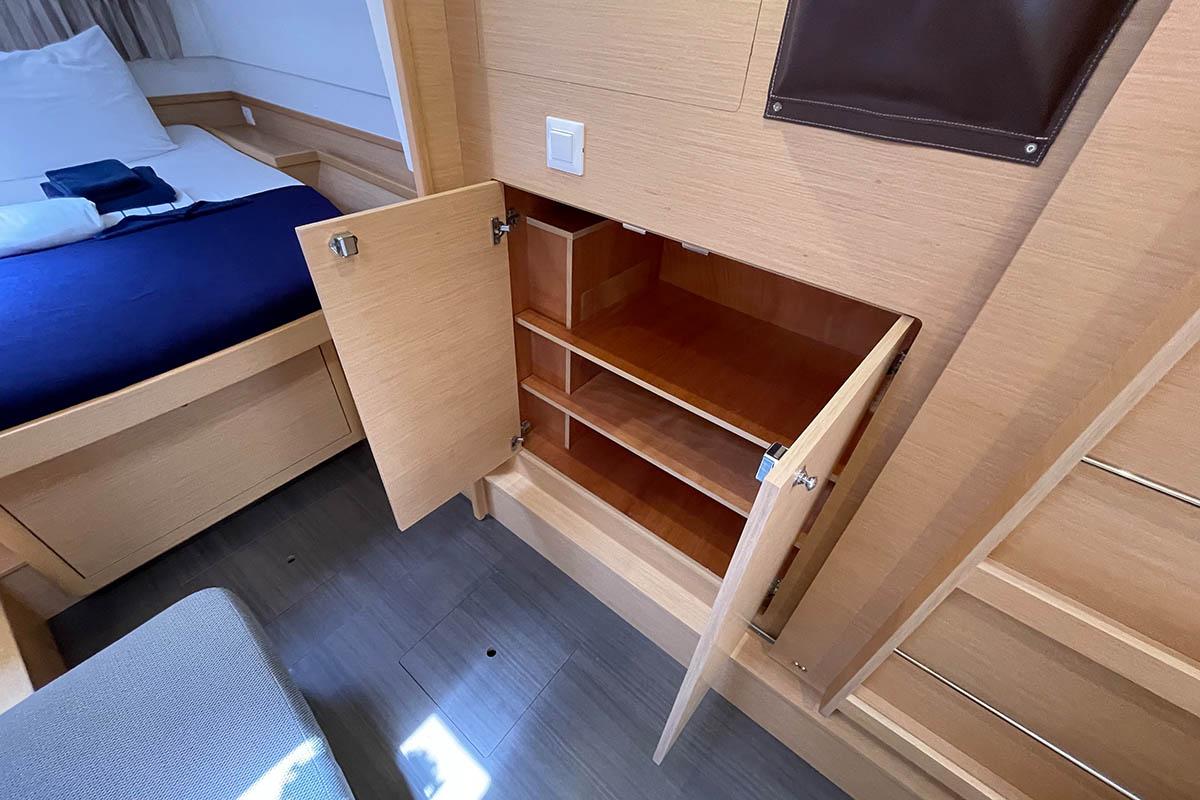 Lagoon 42 - 3 + 1 cab., picture 27