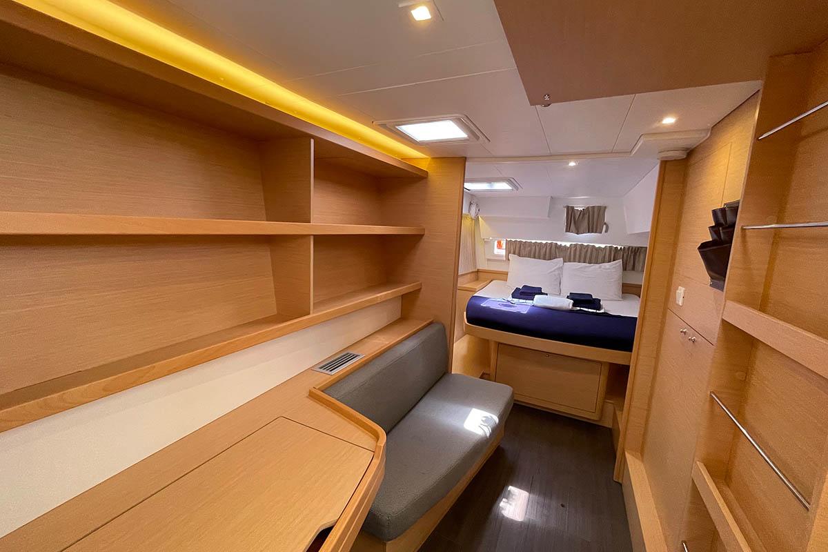 Lagoon 42 - 3 + 1 cab., picture 19