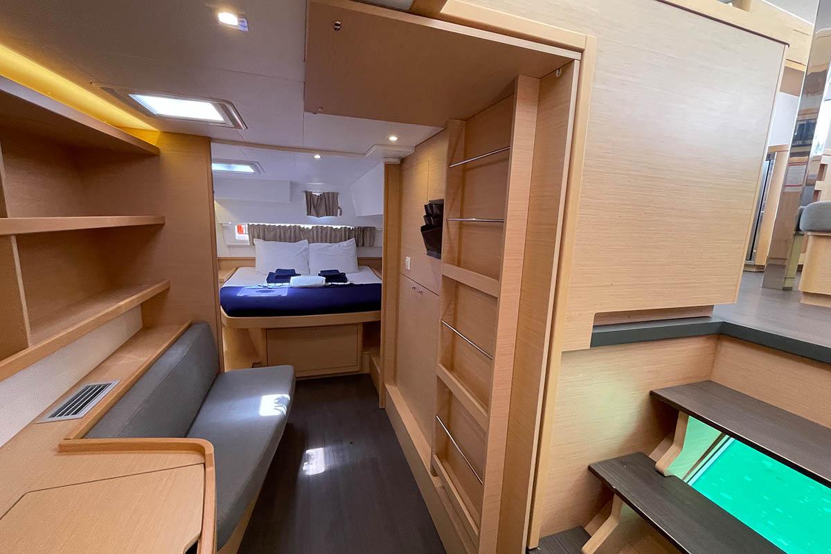 Lagoon 42 - 3 + 1 cab., picture 25