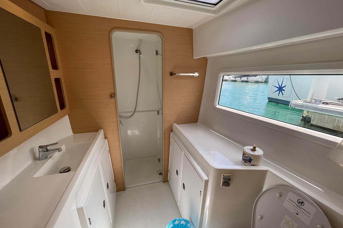 Lagoon 42 - 3 + 1 cab., picture 33