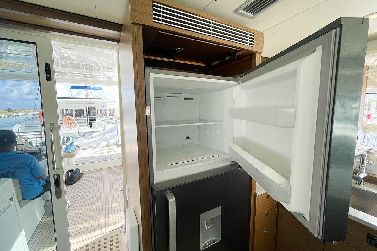 Lagoon 52 F - 6 + 2 cab., picture 18