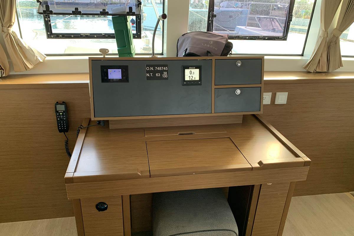 Lagoon 52 F - 6 + 2 cab., picture 17