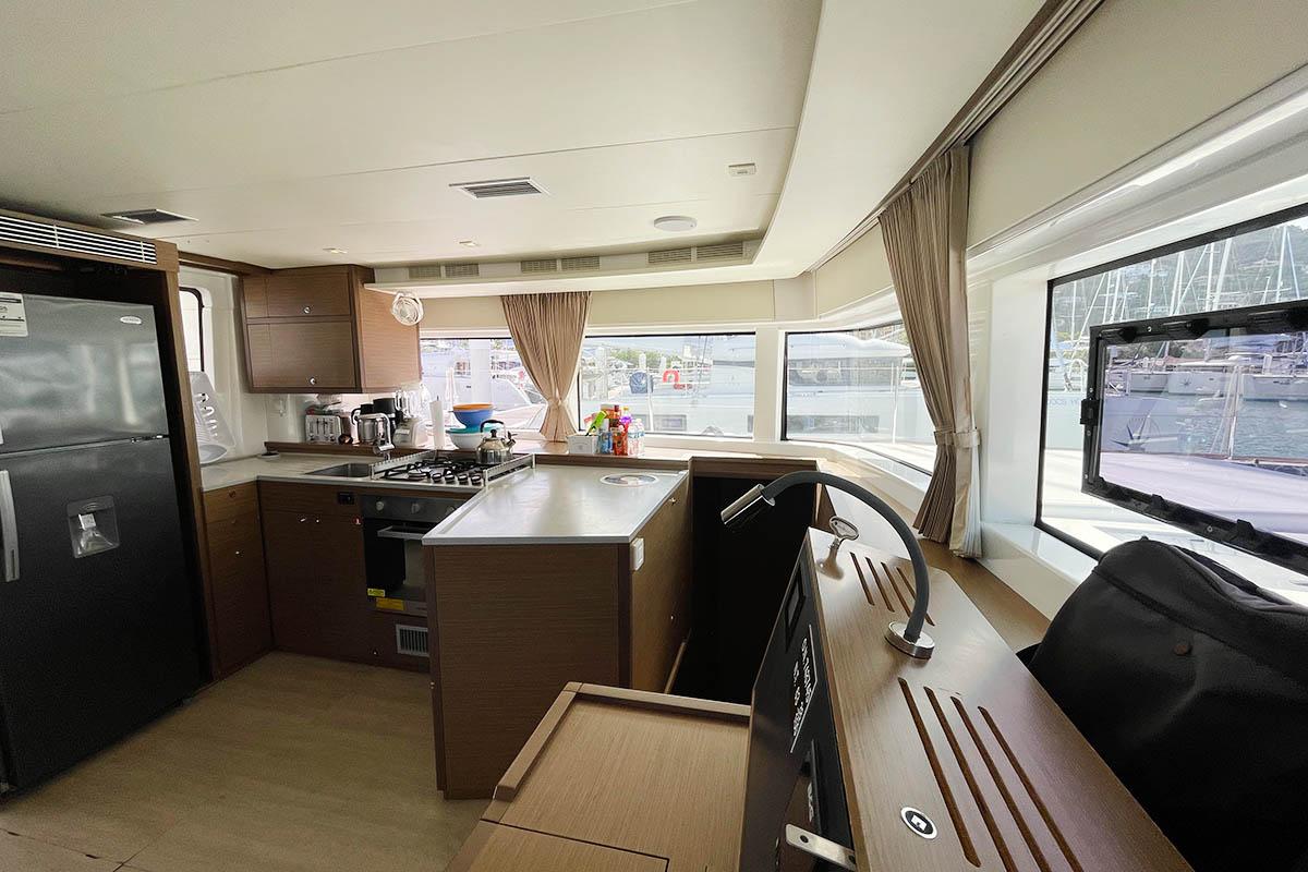 Lagoon 52 F - 6 + 2 cab., picture 15