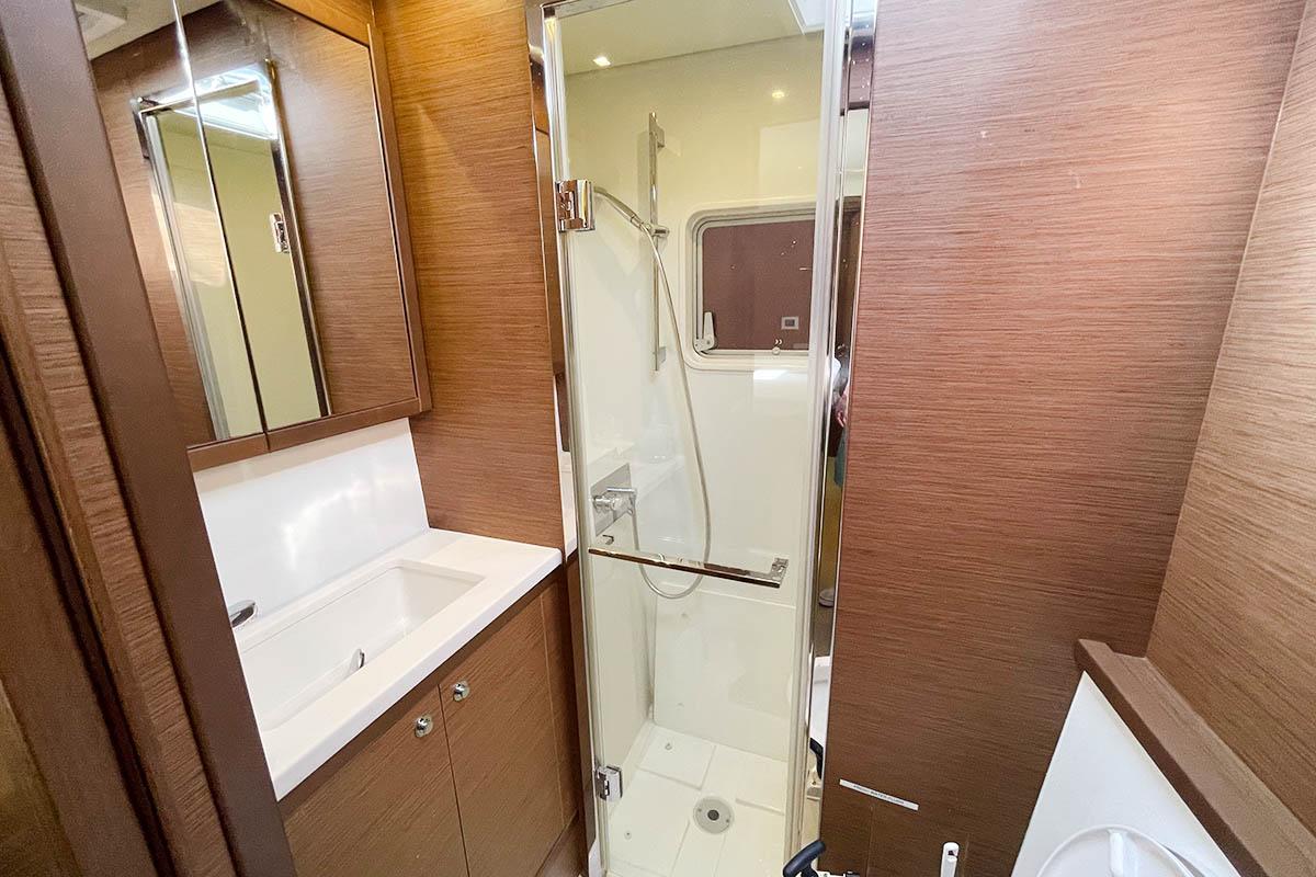 Lagoon 52 F - 6 + 2 cab., picture 25