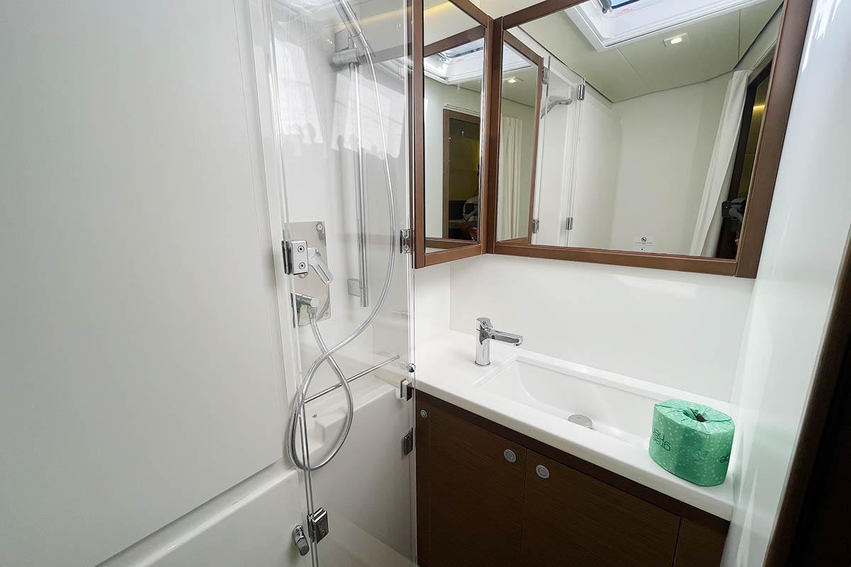 Lagoon 52 F - 6 + 2 cab., picture 22