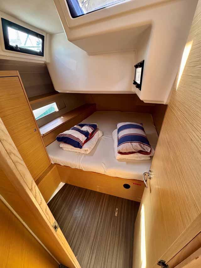 Dufour 470 - 4 cab., picture 12