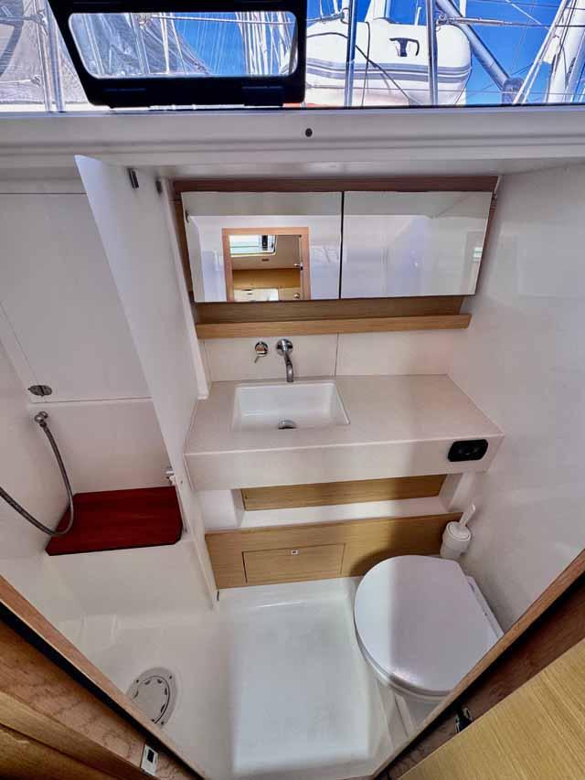 Dufour 470 - 4 cab., picture 16