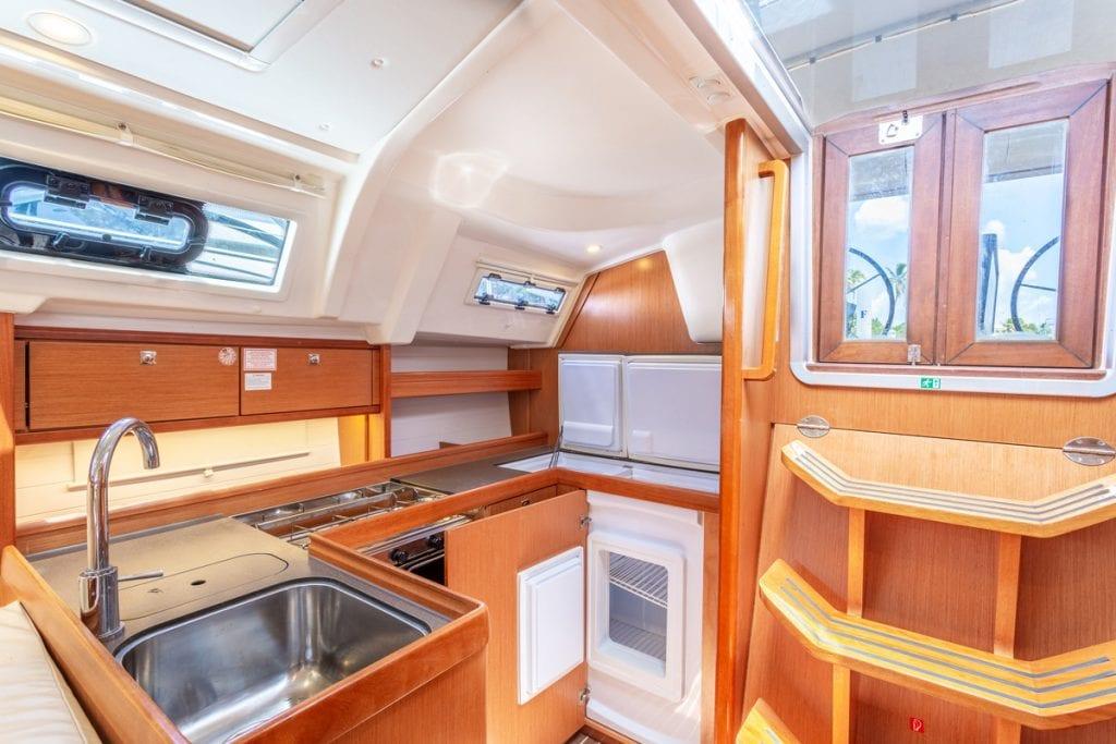 Bavaria Cruiser 41 - 2 cab. - Patches, picture 13