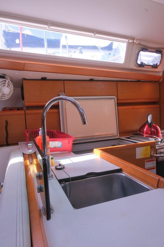 Sun Odyssey 419 - 3 cab. - Makin Memories, picture 14