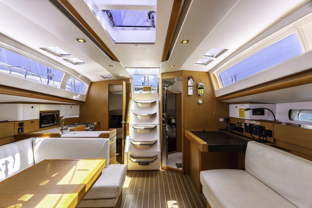 Sun Odyssey 44 DS - Sea Wolf, picture 12