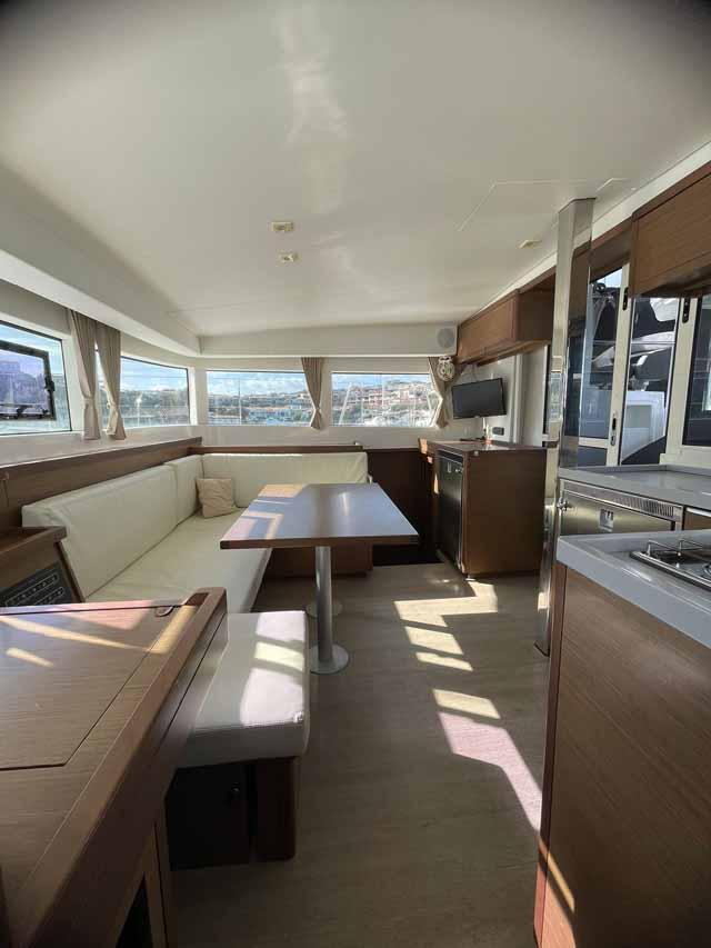 Lagoon 40 - 4 + 1 cab., picture 11