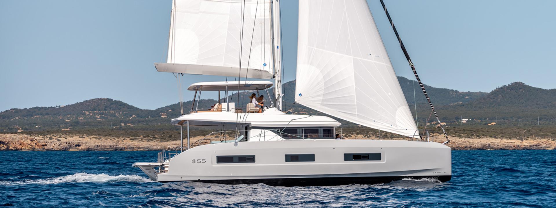 Lagoon 55 - 4 + 2 cab., picture 1