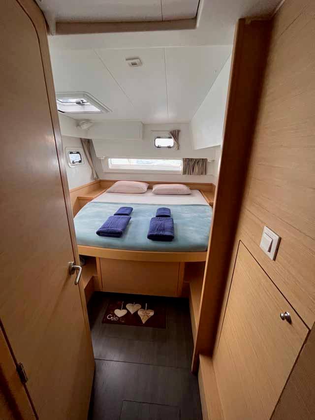 Lagoon 42 - 4 cab., picture 8