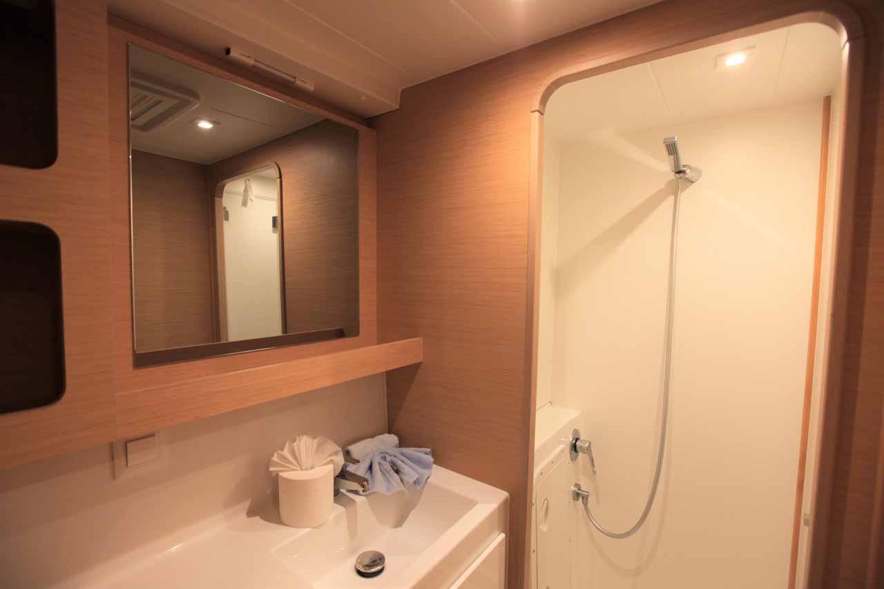 Lagoon 42 - 4 cab., picture 10