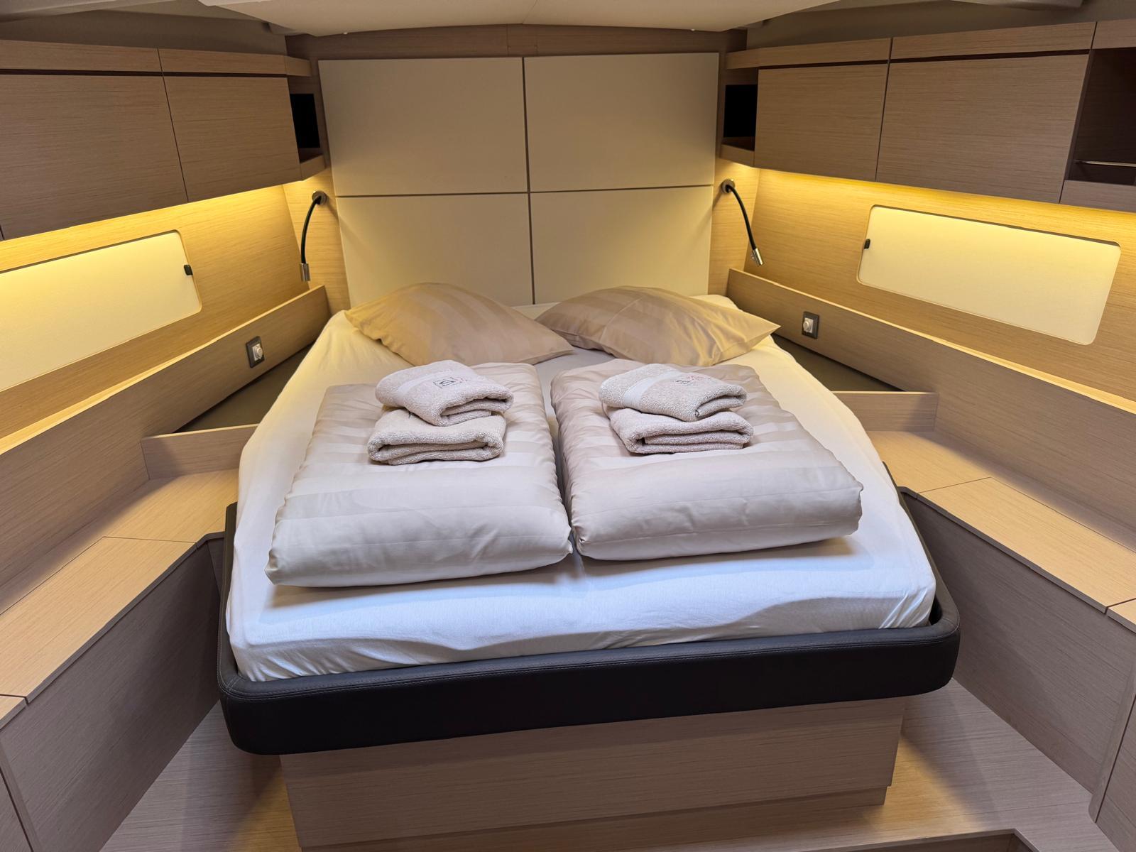 Oceanis 46.1 - 3 cab., picture 8