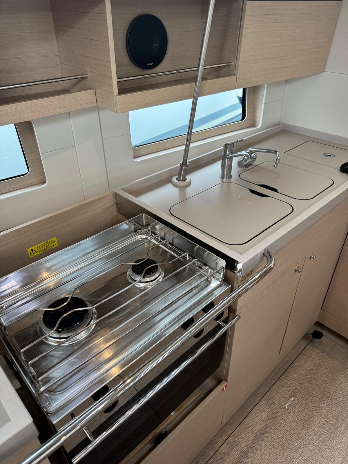 Oceanis 46.1 - 3 cab., picture 11