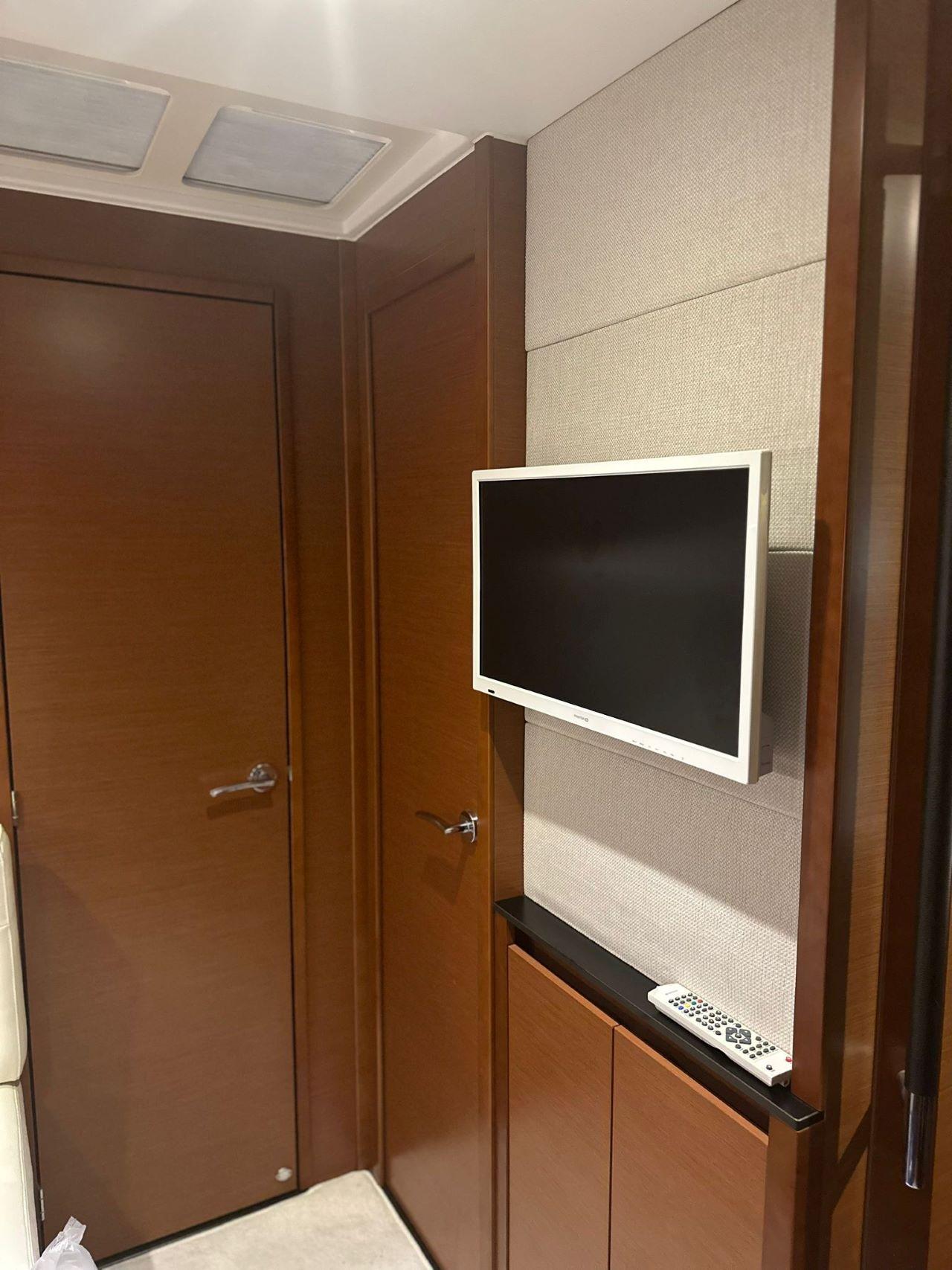 Leader 40, picture 13