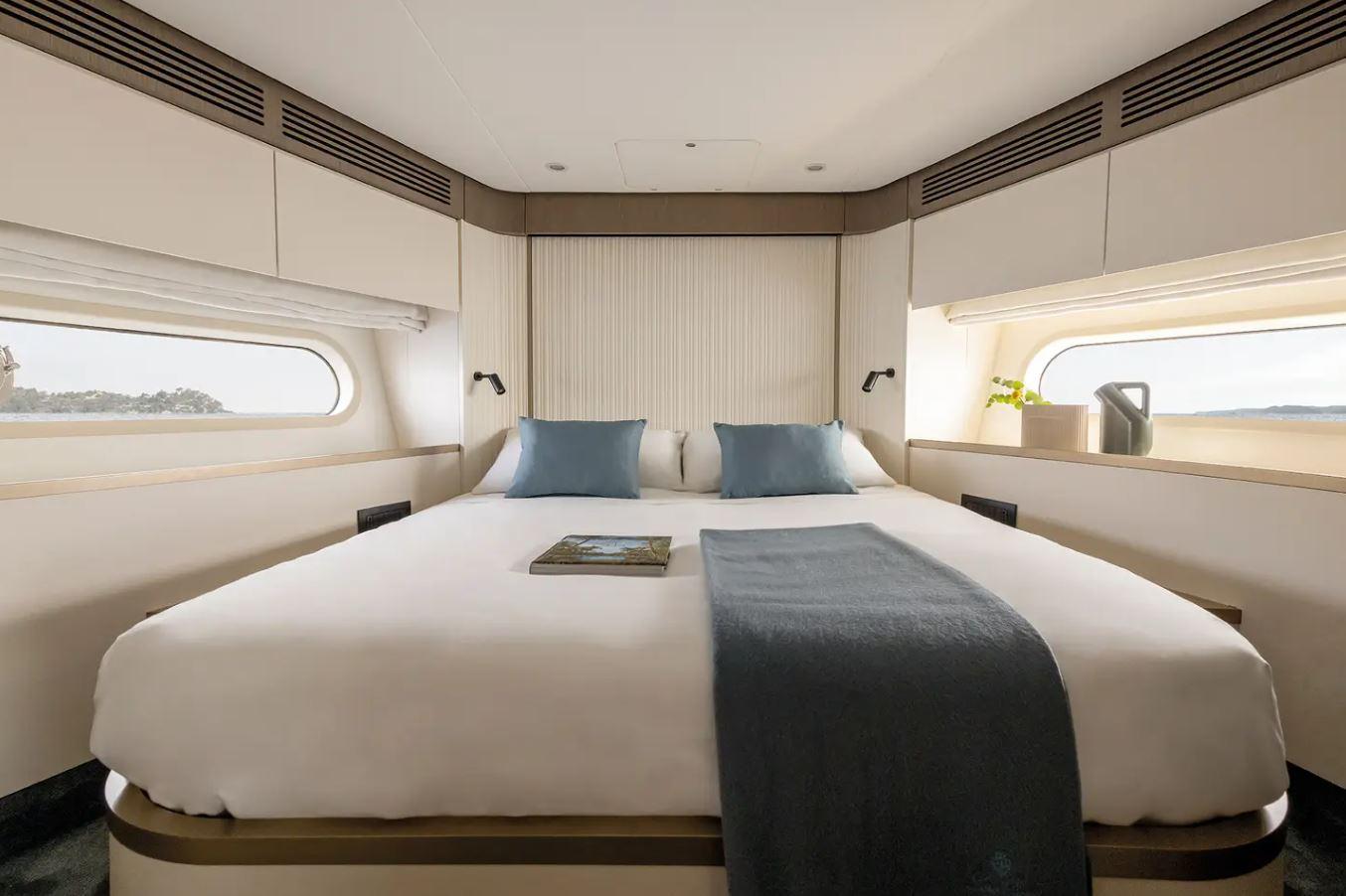 Azimut Magellano 60, picture 14