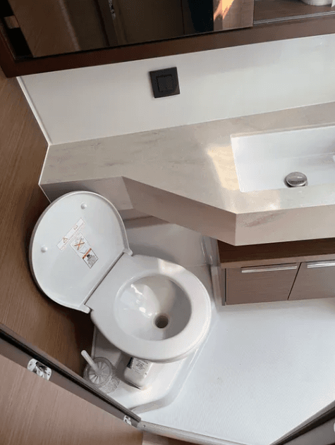 Lagoon 46 - 4 + 2 cab., picture 8