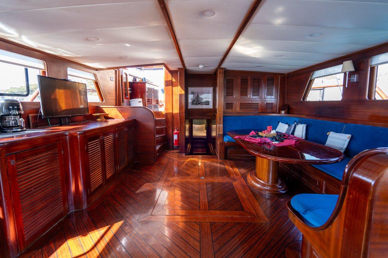 Capricorn 1, picture 9