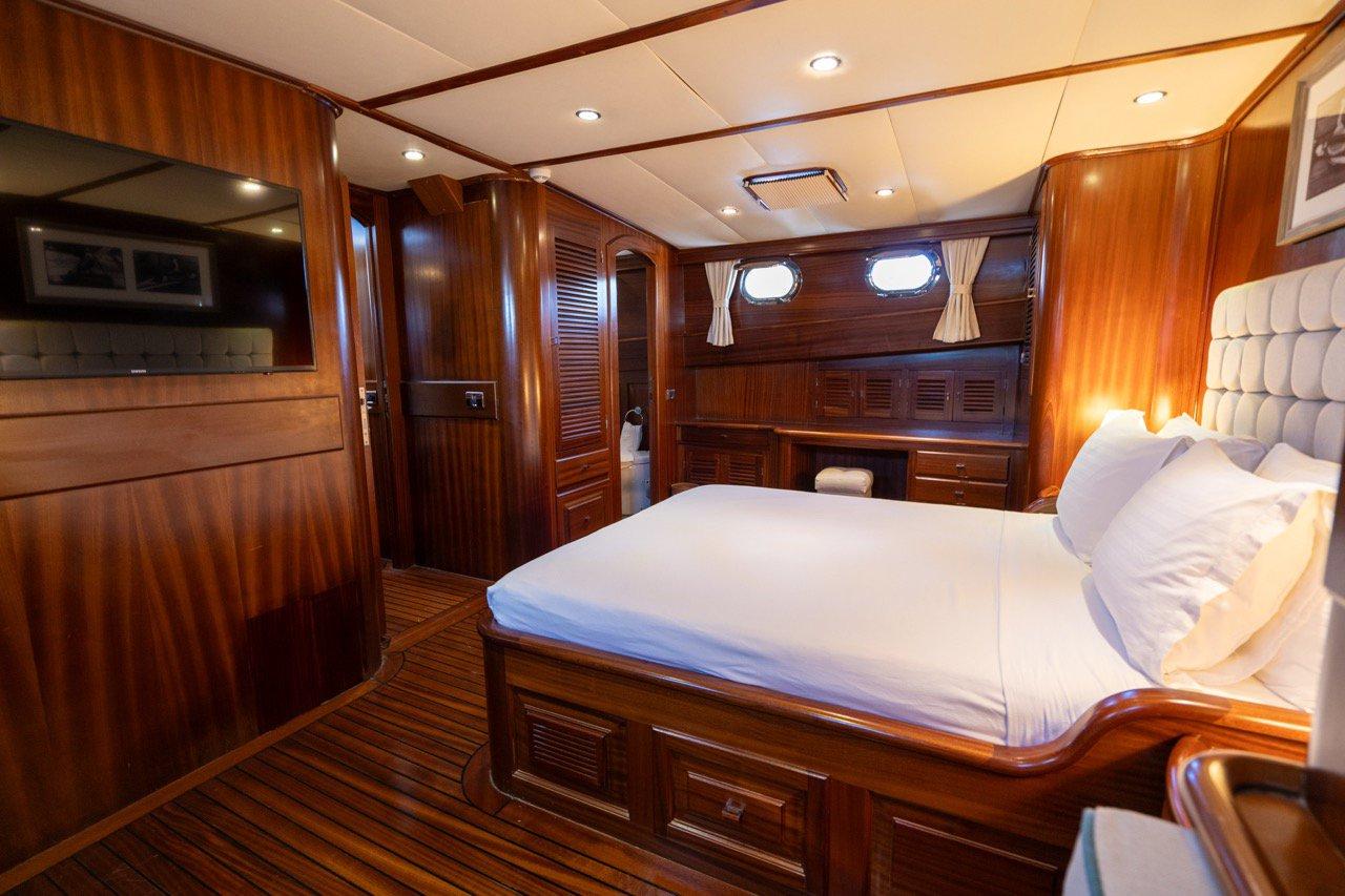 Capricorn 1, picture 11