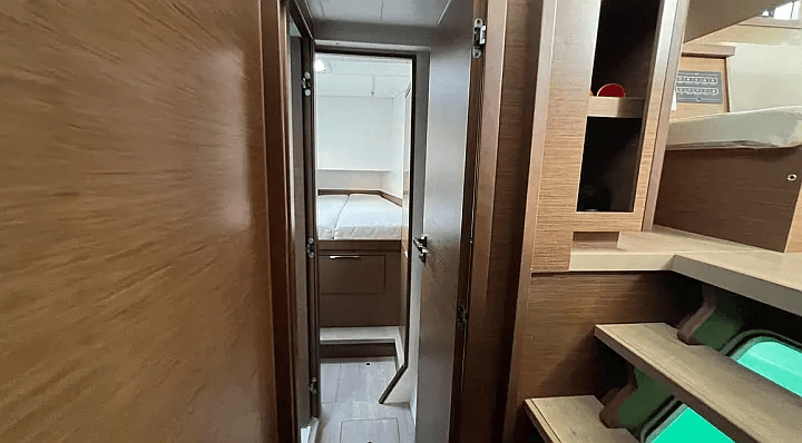 Lagoon 40 - 4 + 2 cab, picture 9