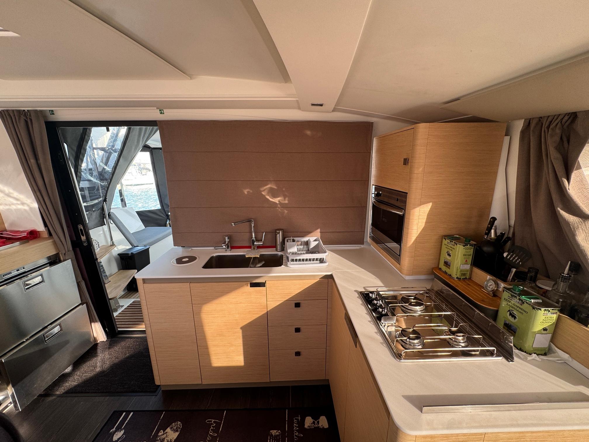 Fountaine Pajot Isla 40 - 3 cab. - Jumapi, picture 12