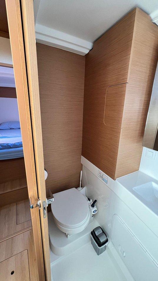 Excess 11 - 4 + 2 cab., picture 19